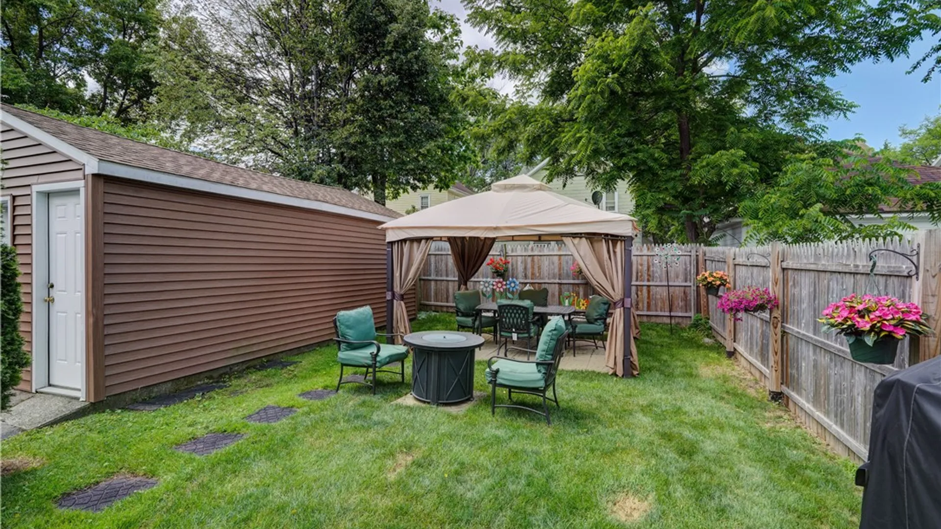 Property at 227 Hillcrest St, Rochester, NY 14609 32