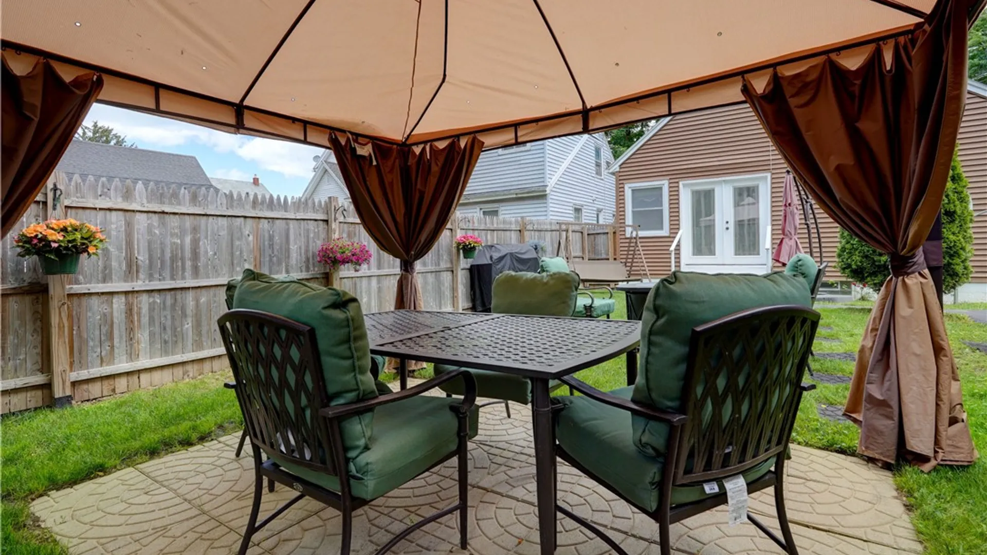 Property at 227 Hillcrest St, Rochester, NY 14609 34