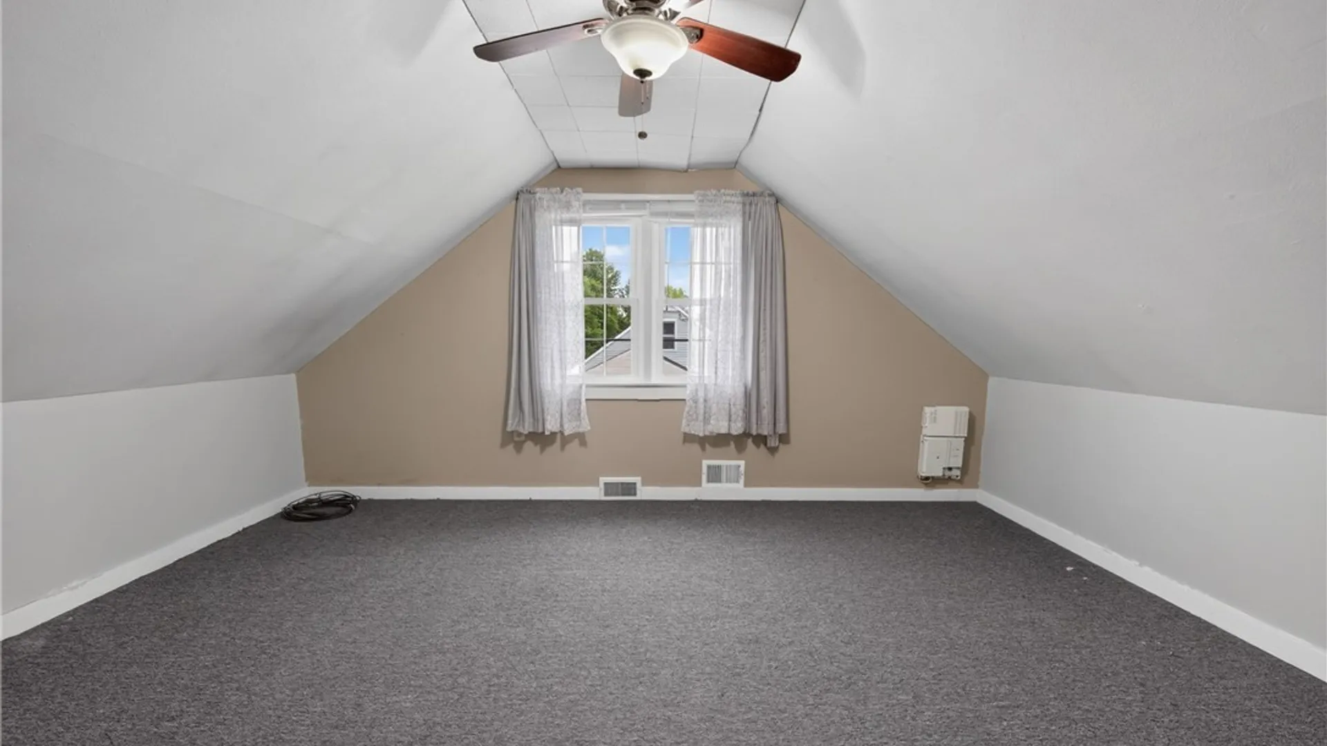 Property at 5571 Louis Avenue, Cicero, NY 13029 26