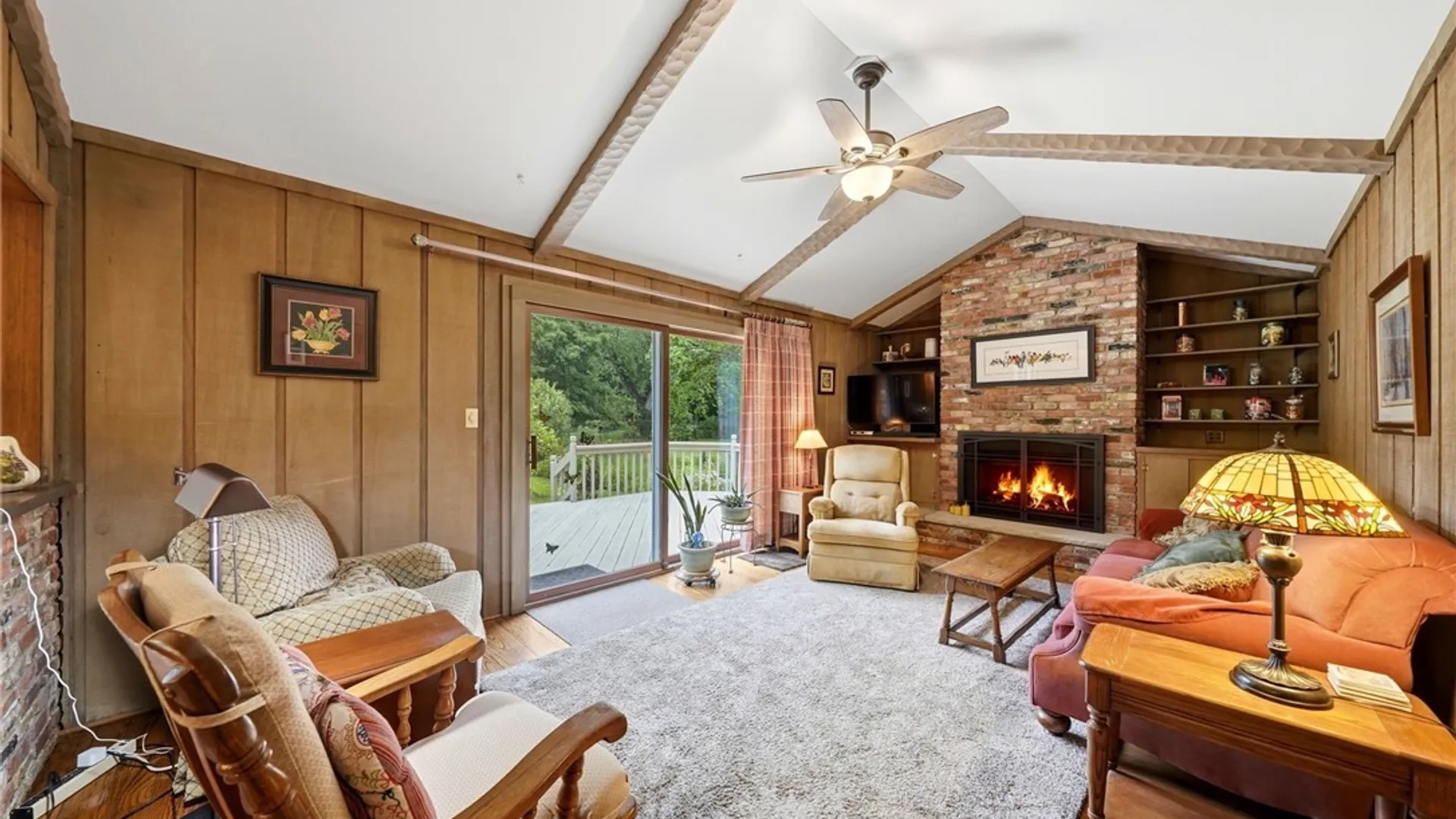 Property at 38 Sherburn Drive, Hamburg, NY 14075 14