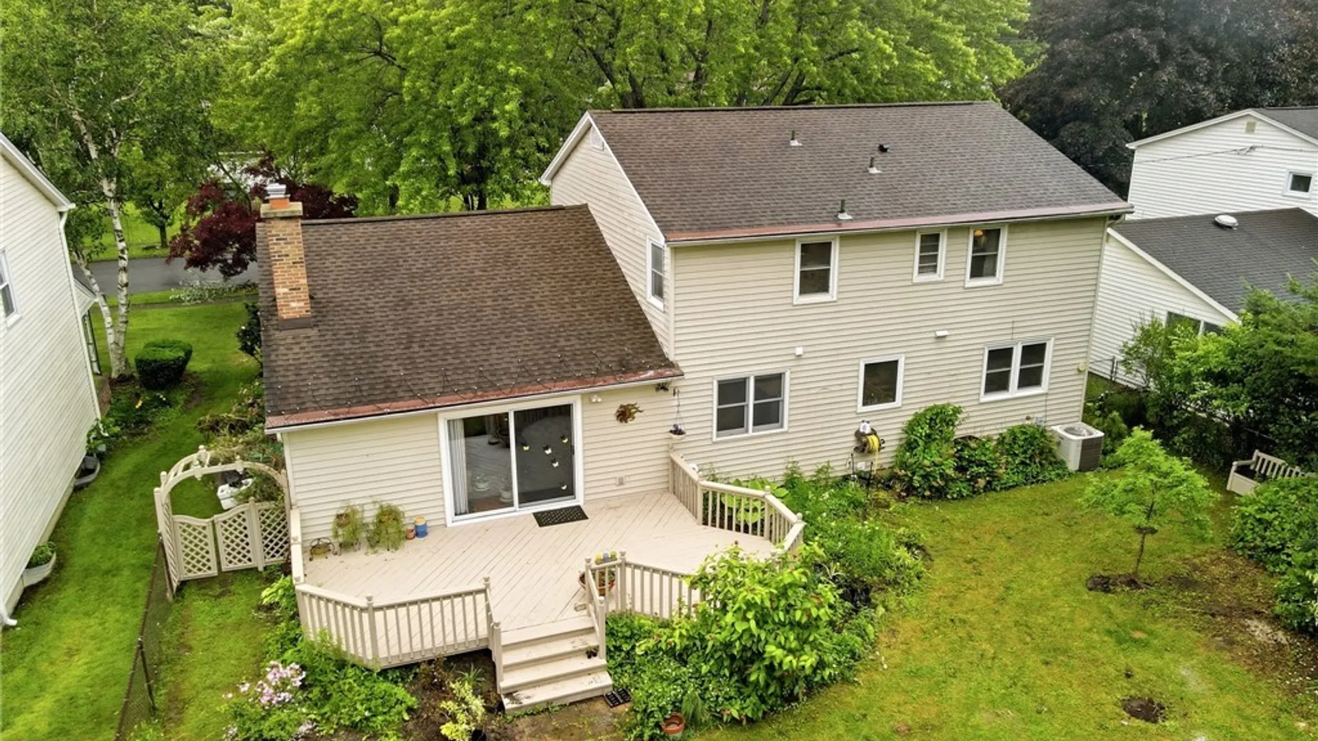 Property at 38 Sherburn Drive, Hamburg, NY 14075 35
