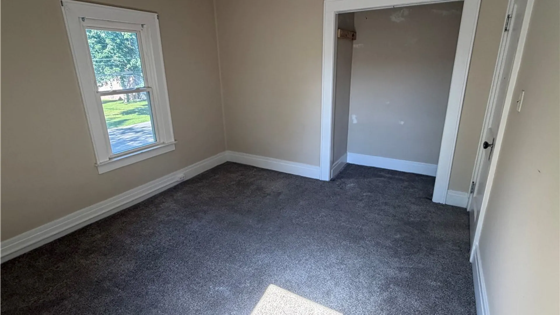 Property at 110 Campbell Road, Salina, NY 13211 17