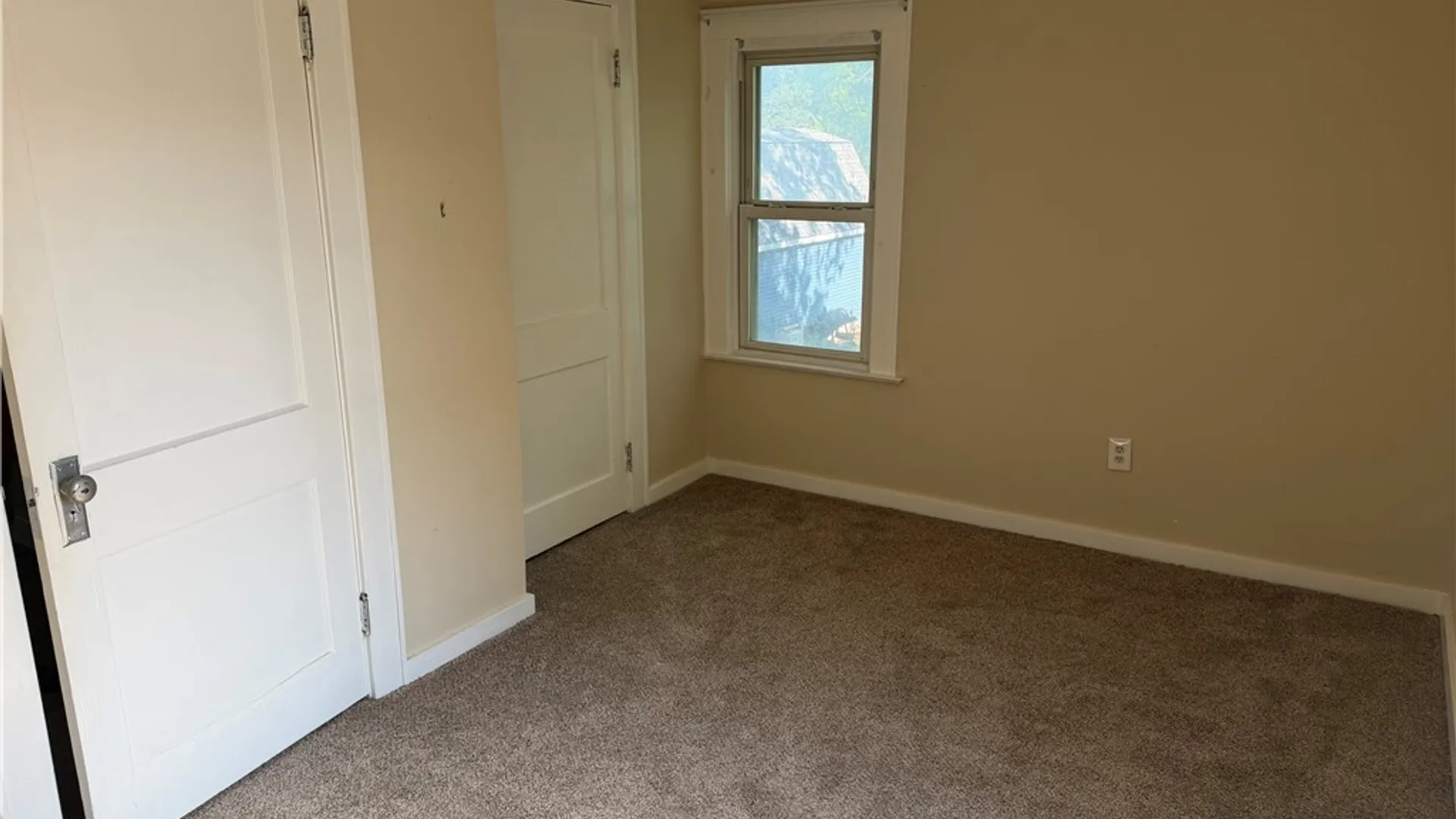 Property at 110 Campbell Road, Salina, NY 13211 22