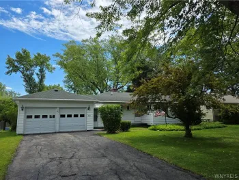 Property at 271 Getzville Road, Amherst, NY 14226