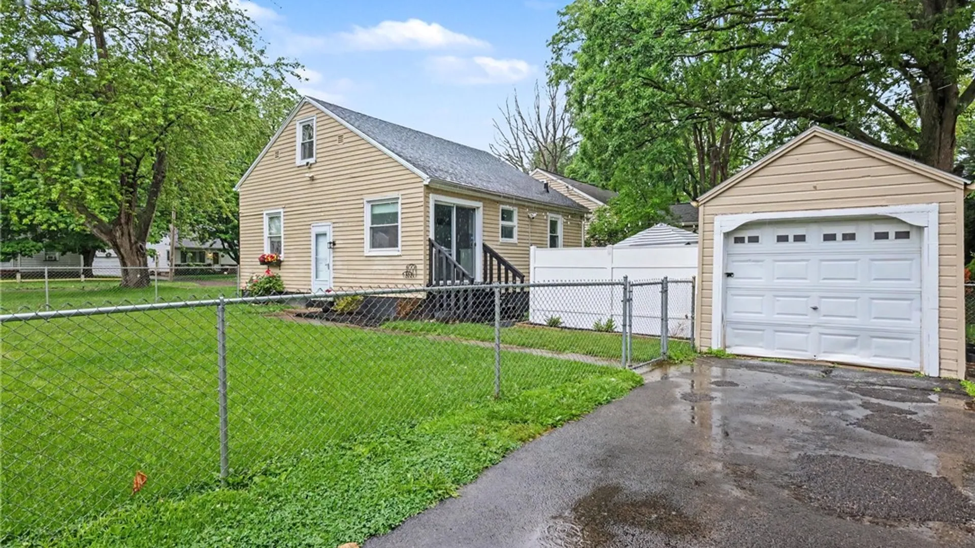 Property at 192 Bonesteel Street, Greece, NY 14616 21