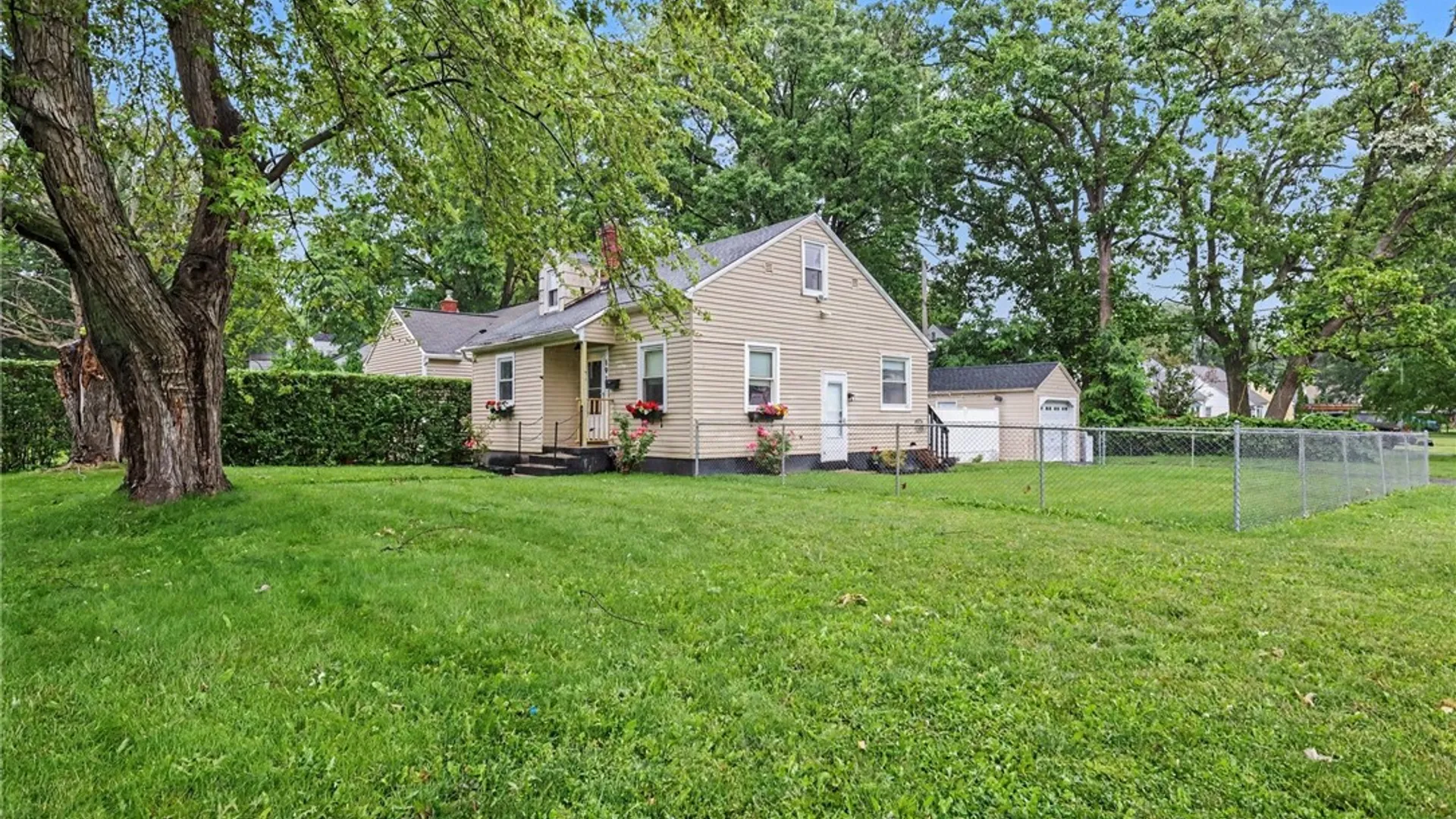 Property at 192 Bonesteel Street, Greece, NY 14616 22