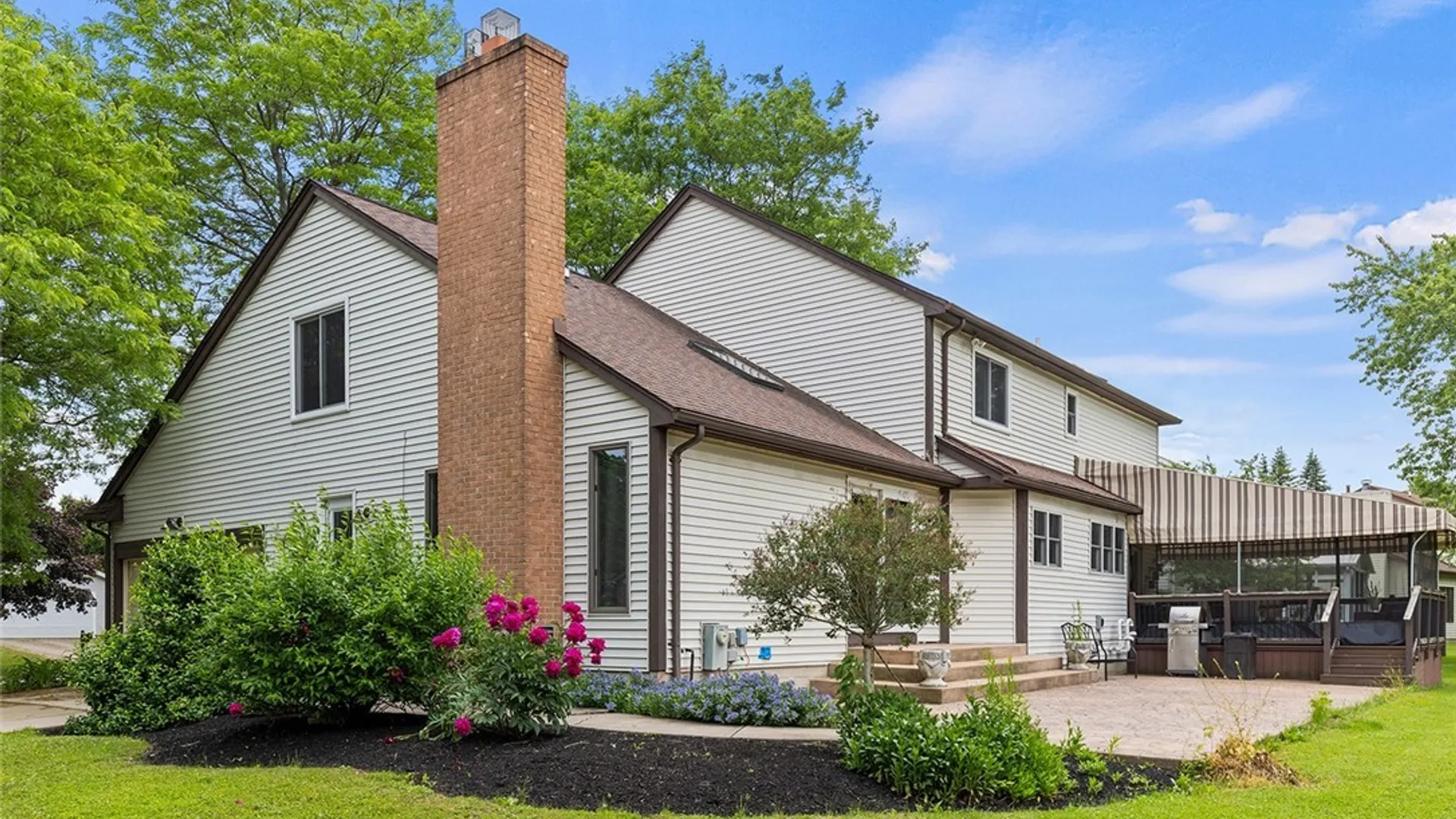 Property at 7 Opal Court, Amherst, NY 14051 42