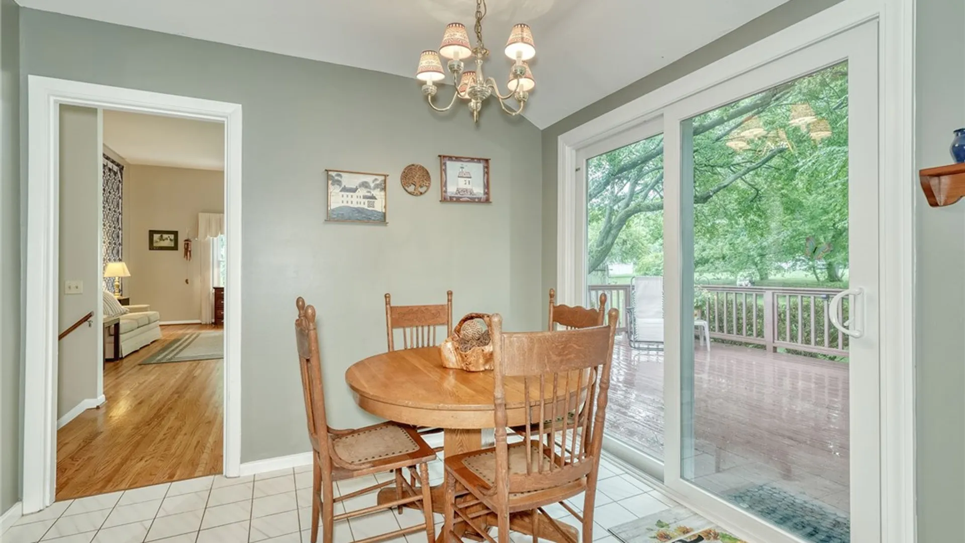 Property at 16 Red Barn Cir Circle, Perinton, NY 14534 10
