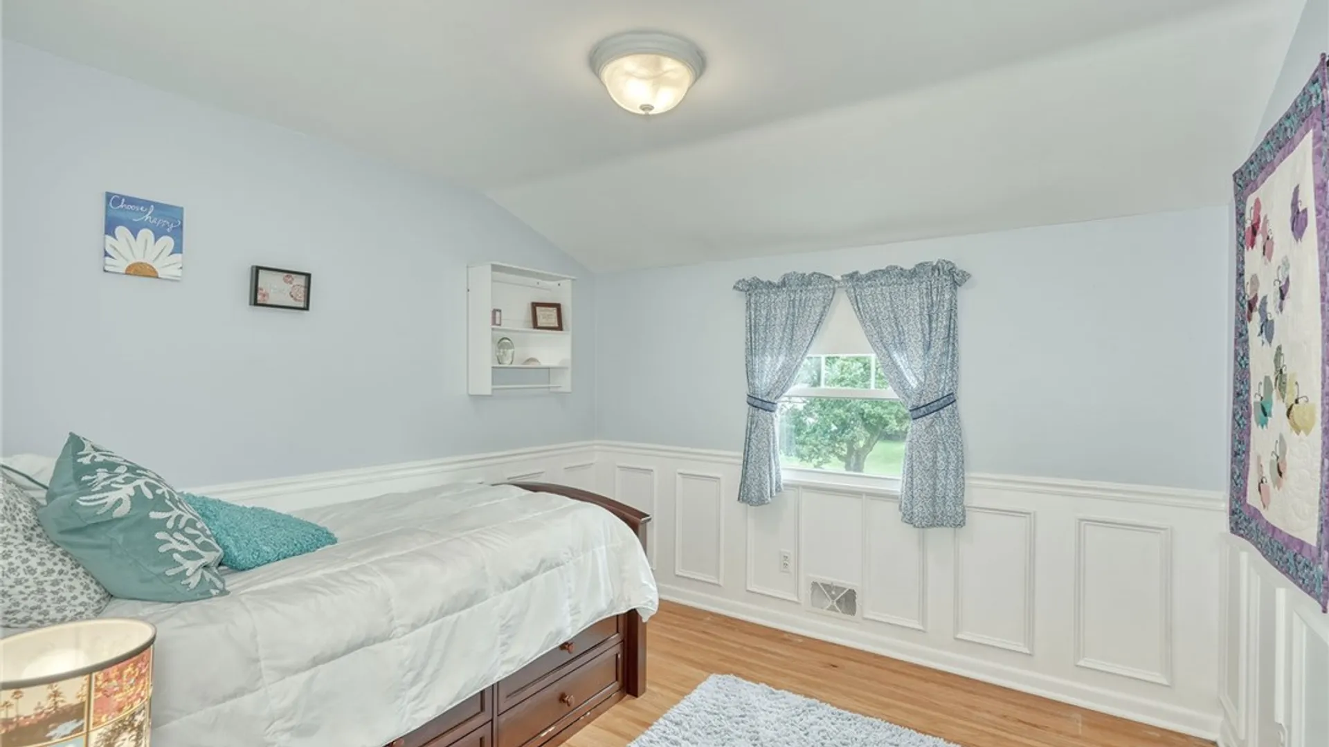 Property at 16 Red Barn Cir Circle, Perinton, NY 14534 25