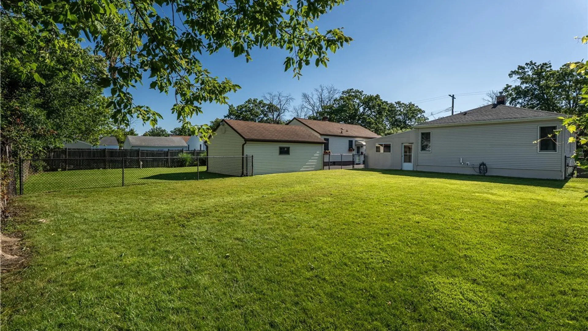 Property at 820 93rd Street, Niagara Falls, NY 14304 20