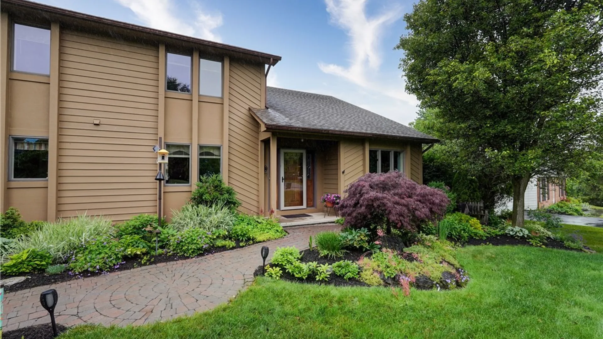 Property at 25 County Clare Crescent, Perinton, NY 14450 2