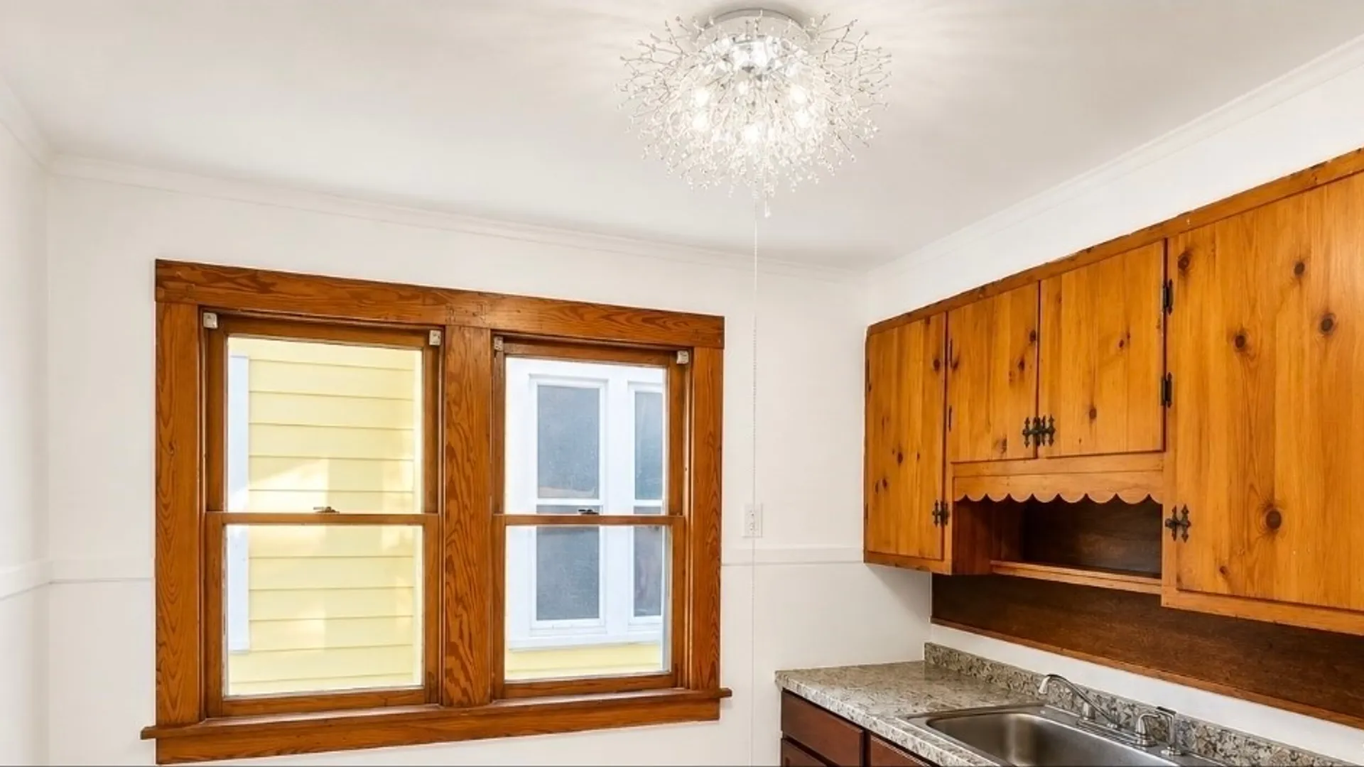Property at 328 Jewett Avenue, Buffalo, NY 14214 6