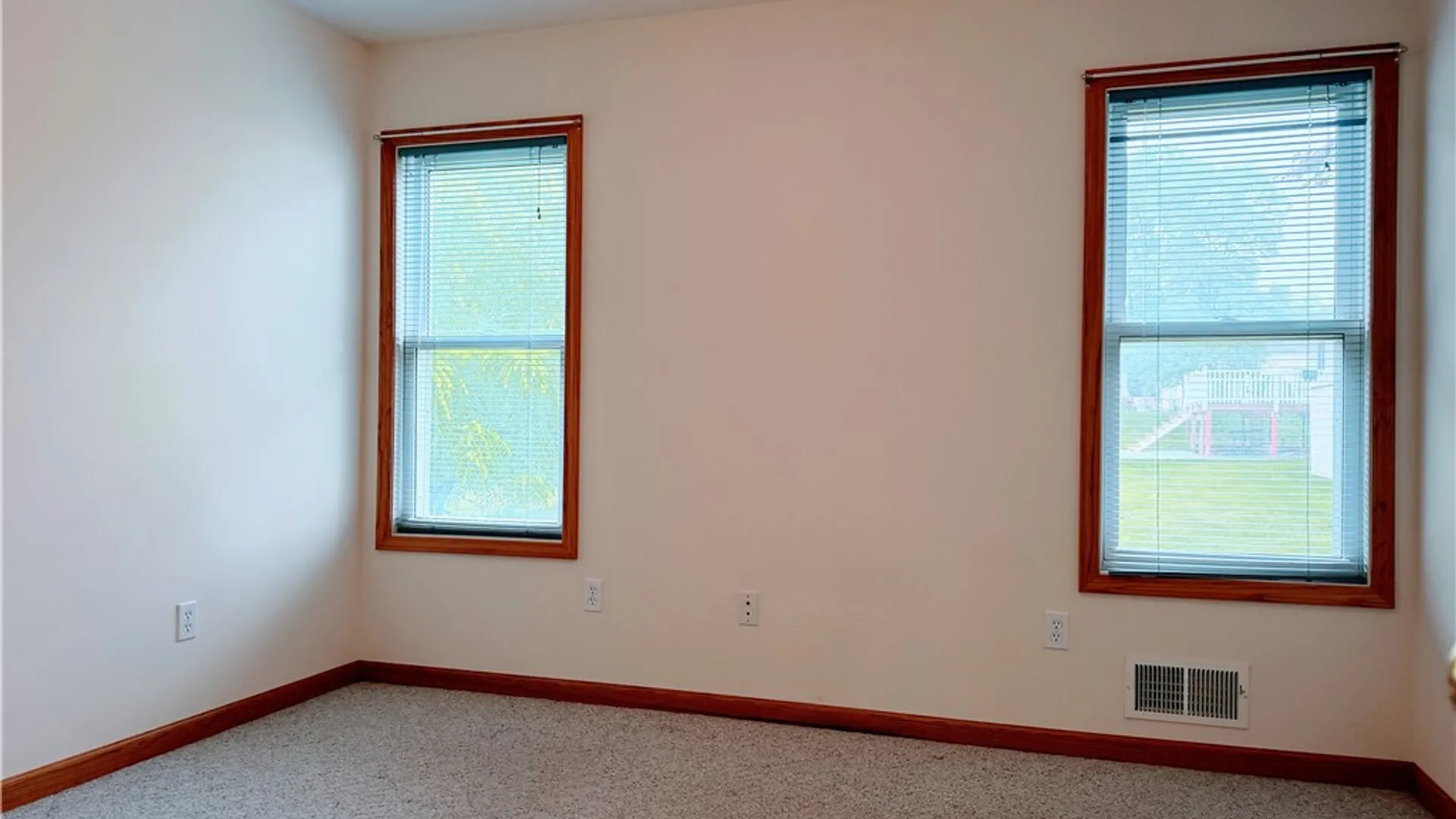 Property at 598 Paul Rd, Chili, NY 14624 21