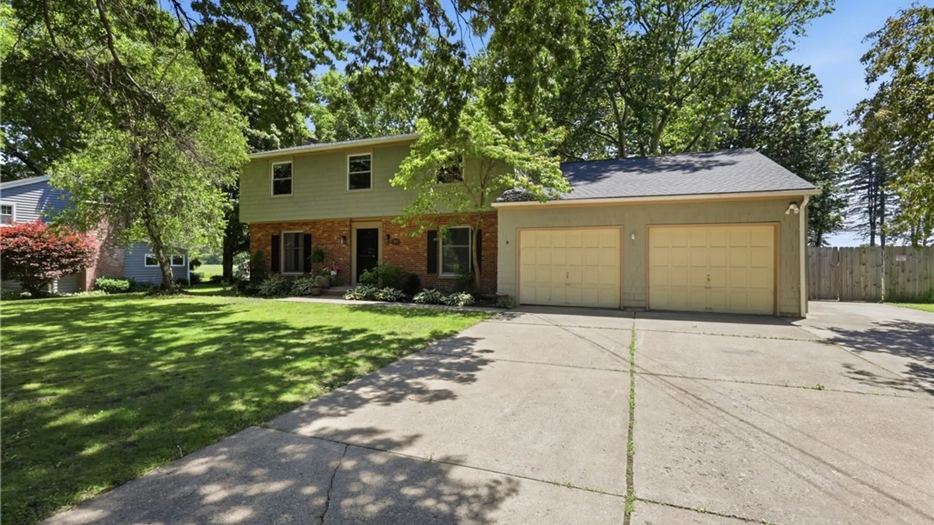 Property at 3605 Bonnie Lane, Hamburg, NY 14075 37