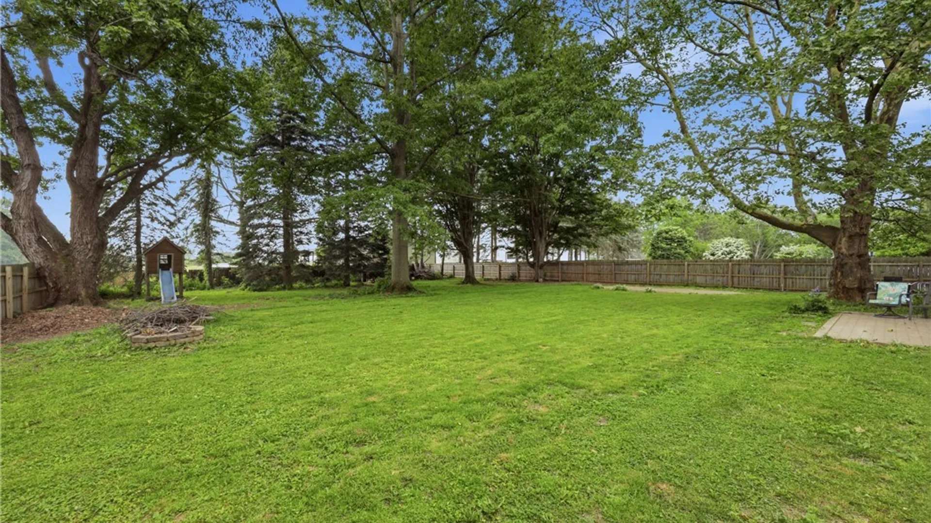 Property at 3605 Bonnie Lane, Hamburg, NY 14075 38