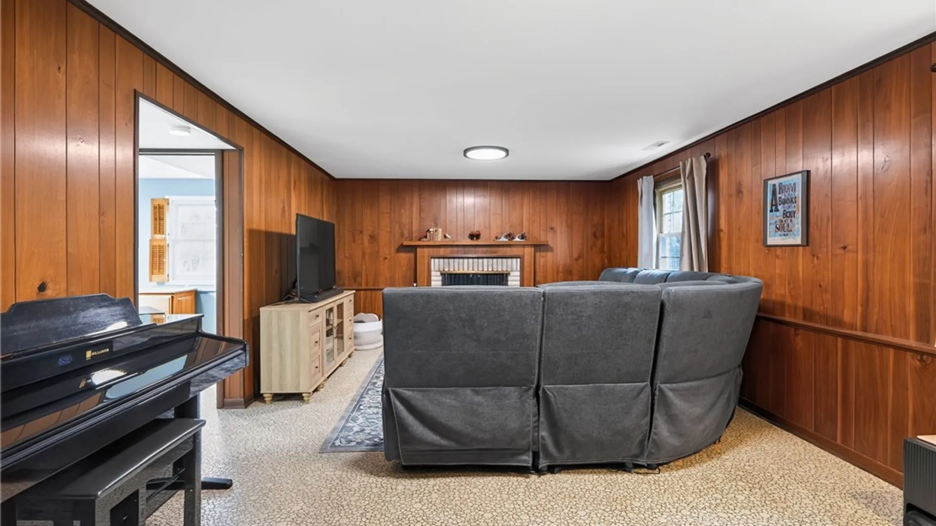 Property at 6 Gateway Road, Chili, NY 14624 26