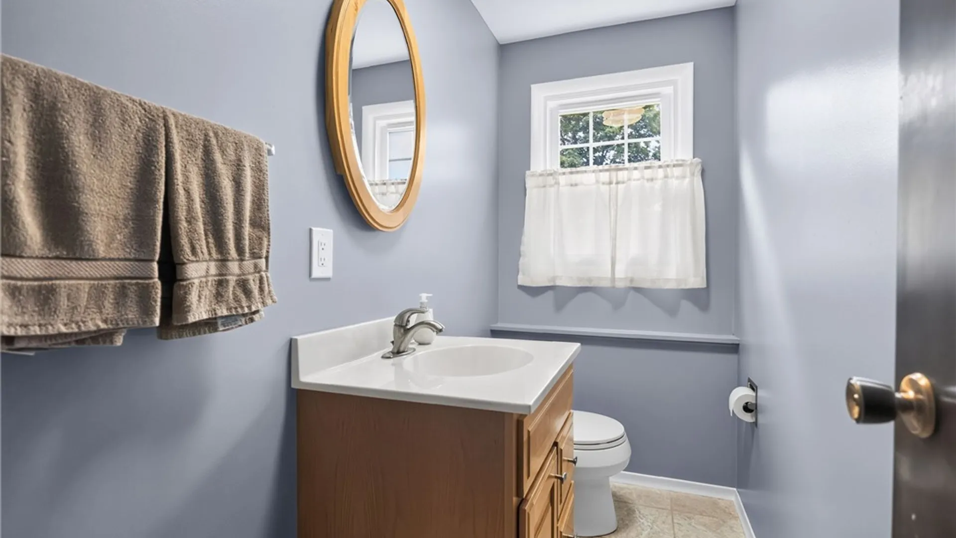 Property at 6 Gateway Road, Chili, NY 14624 32