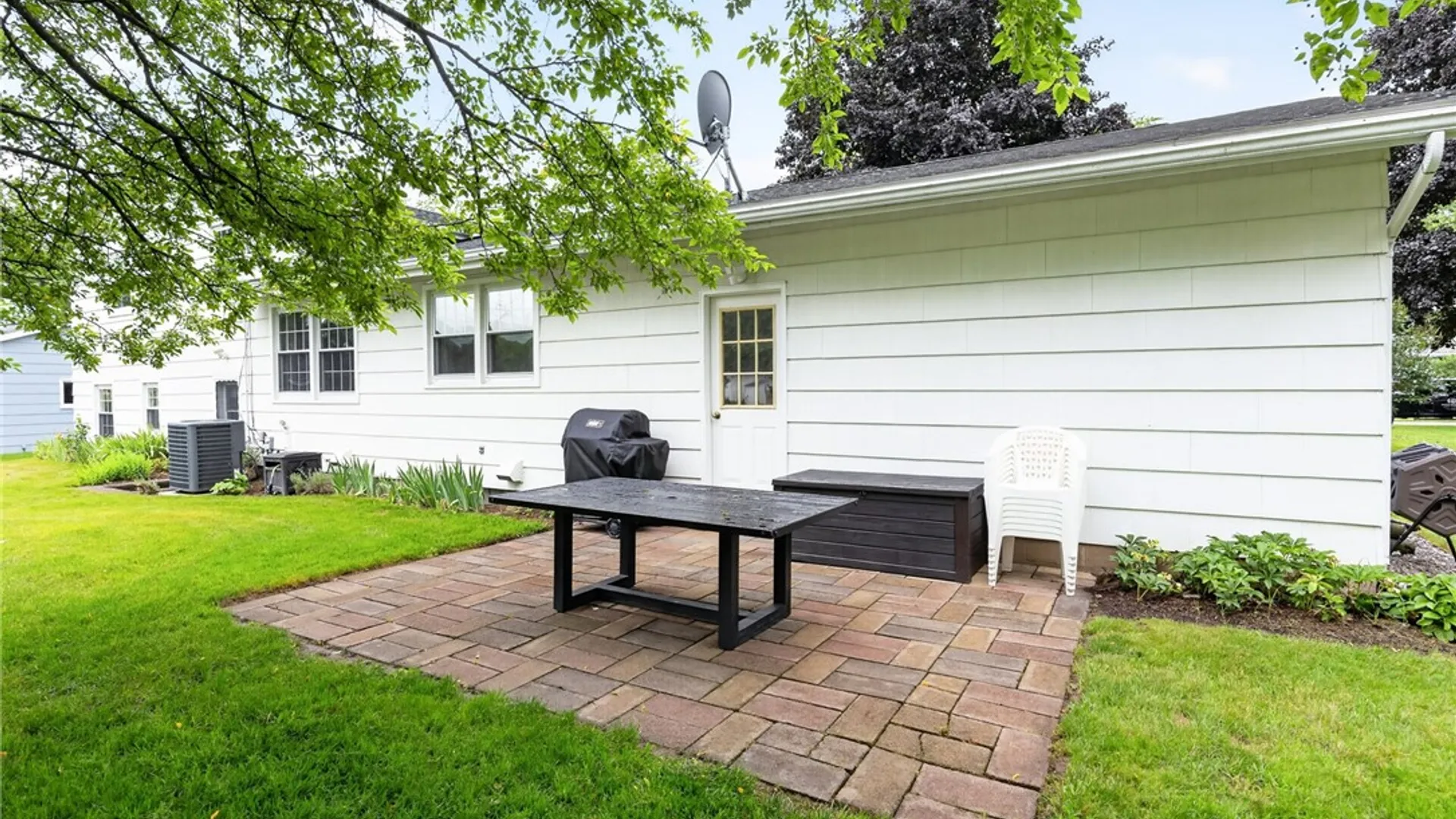 Property at 6 Gateway Road, Chili, NY 14624 43