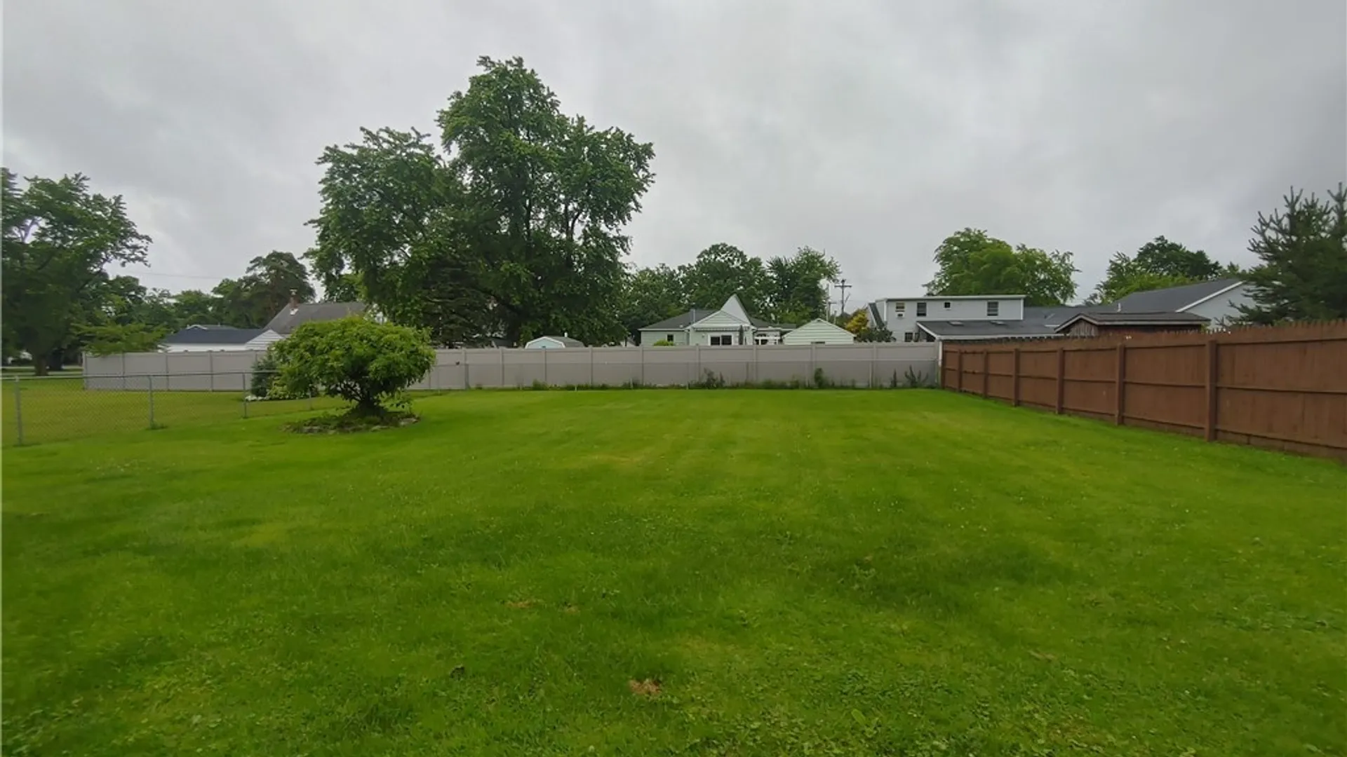 Property at 250 N 6th Street, Lewiston, NY 14092 3