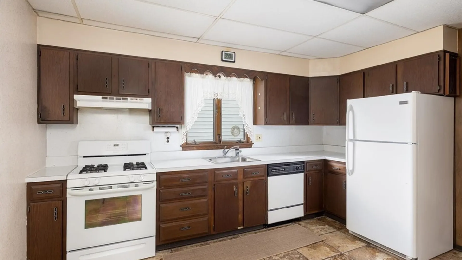 Property at 48 Whitfield Avenue, Buffalo, NY 14220 8