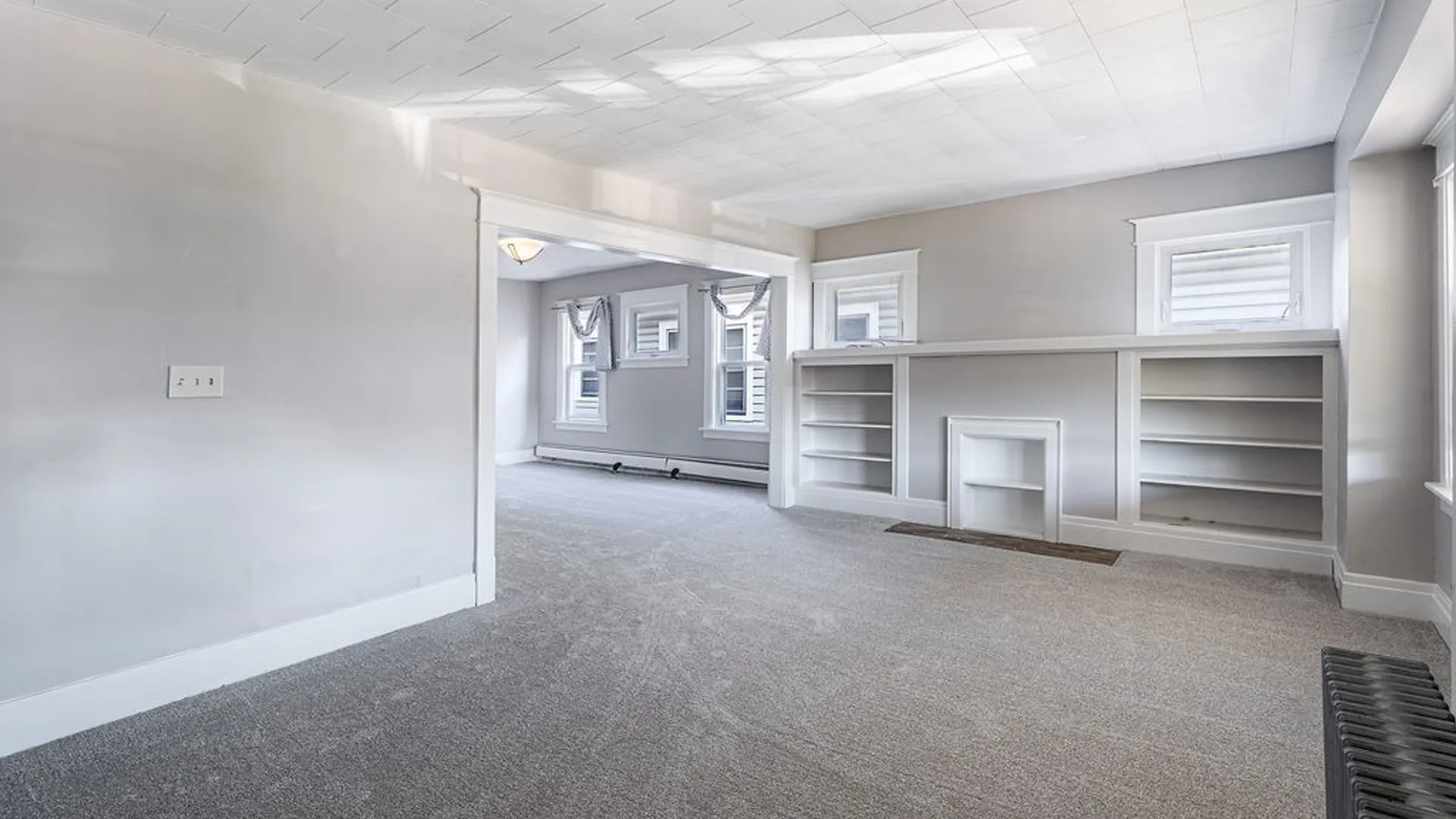 Property at 16 N Park Avenue, Buffalo, NY 14216 16