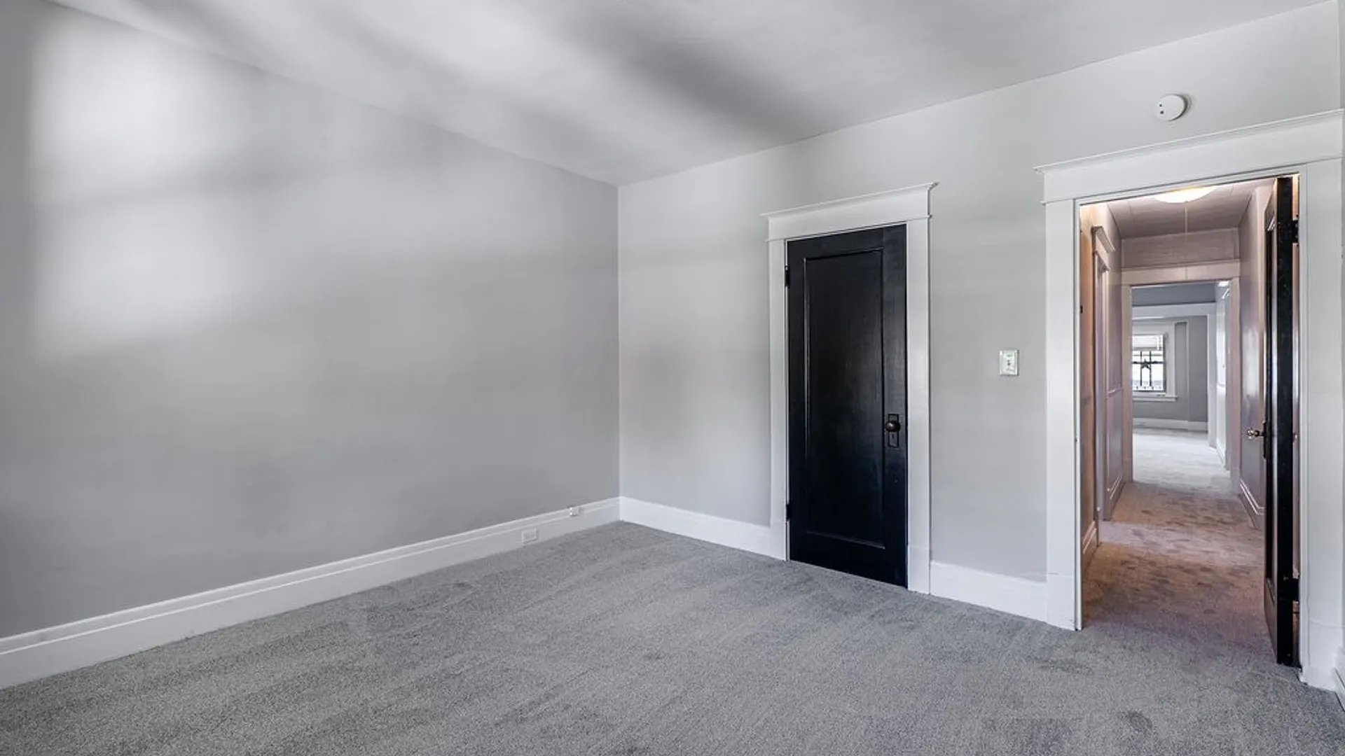 Property at 16 N Park Avenue, Buffalo, NY 14216 27