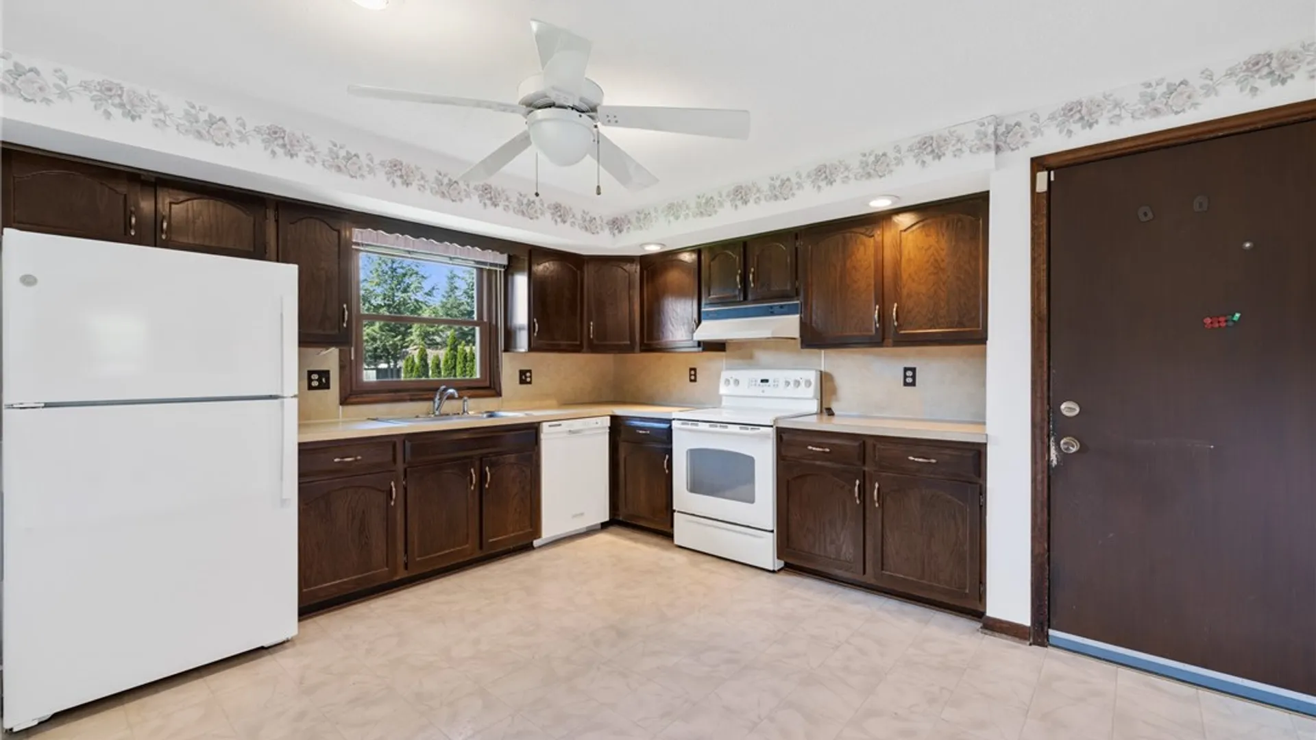 Property at 159 Applegrove Drive, Greece, NY 14612 11