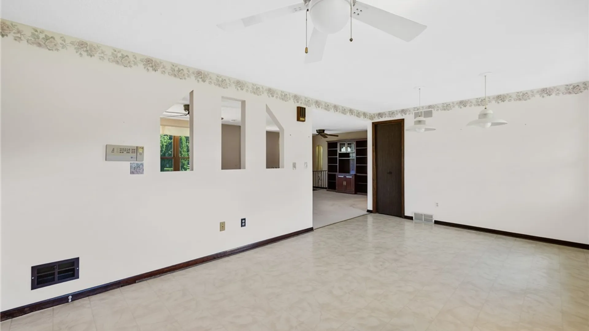 Property at 159 Applegrove Drive, Greece, NY 14612 13