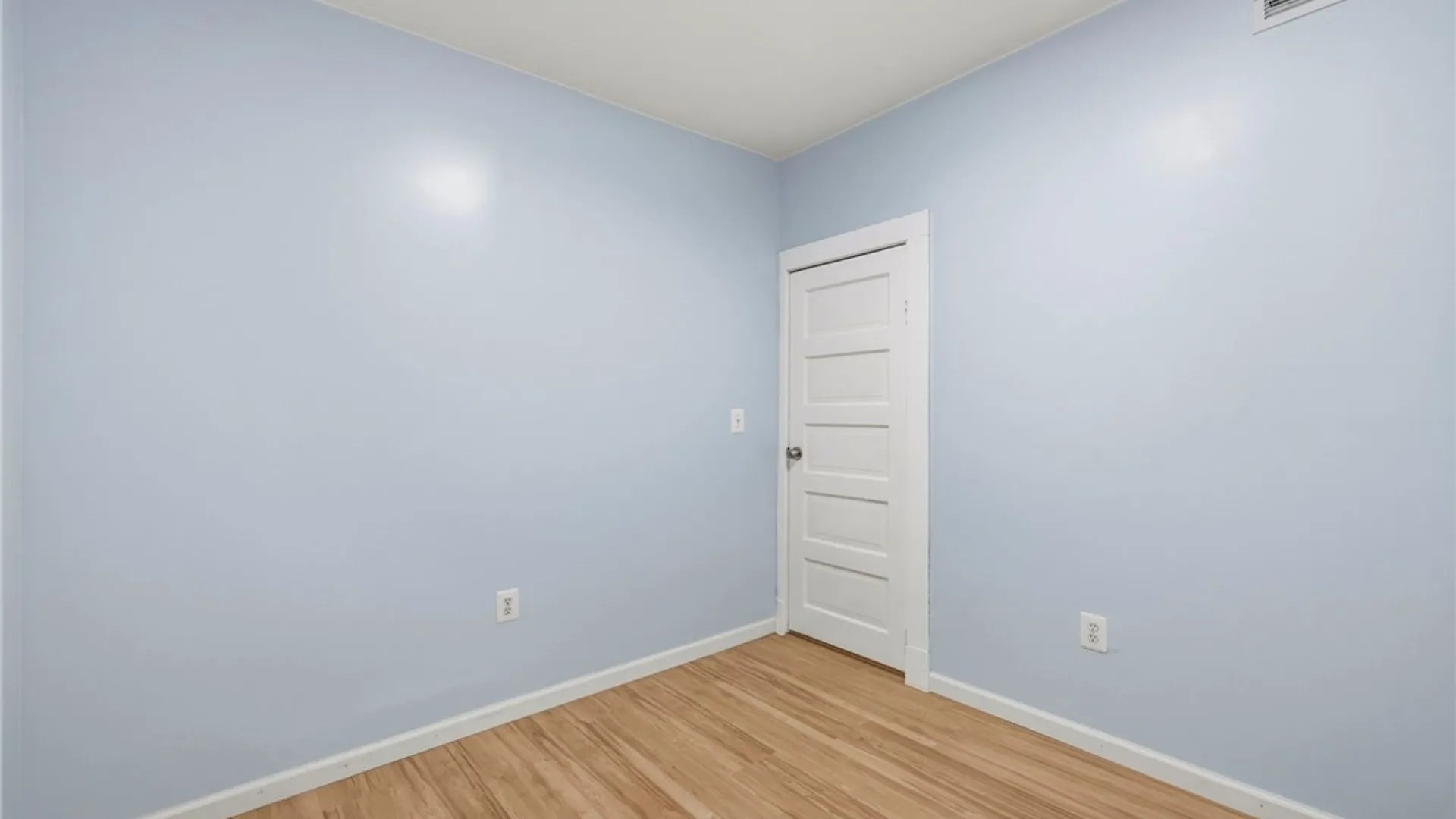 Property at 258 Laurel Street, Buffalo, NY 14208 15