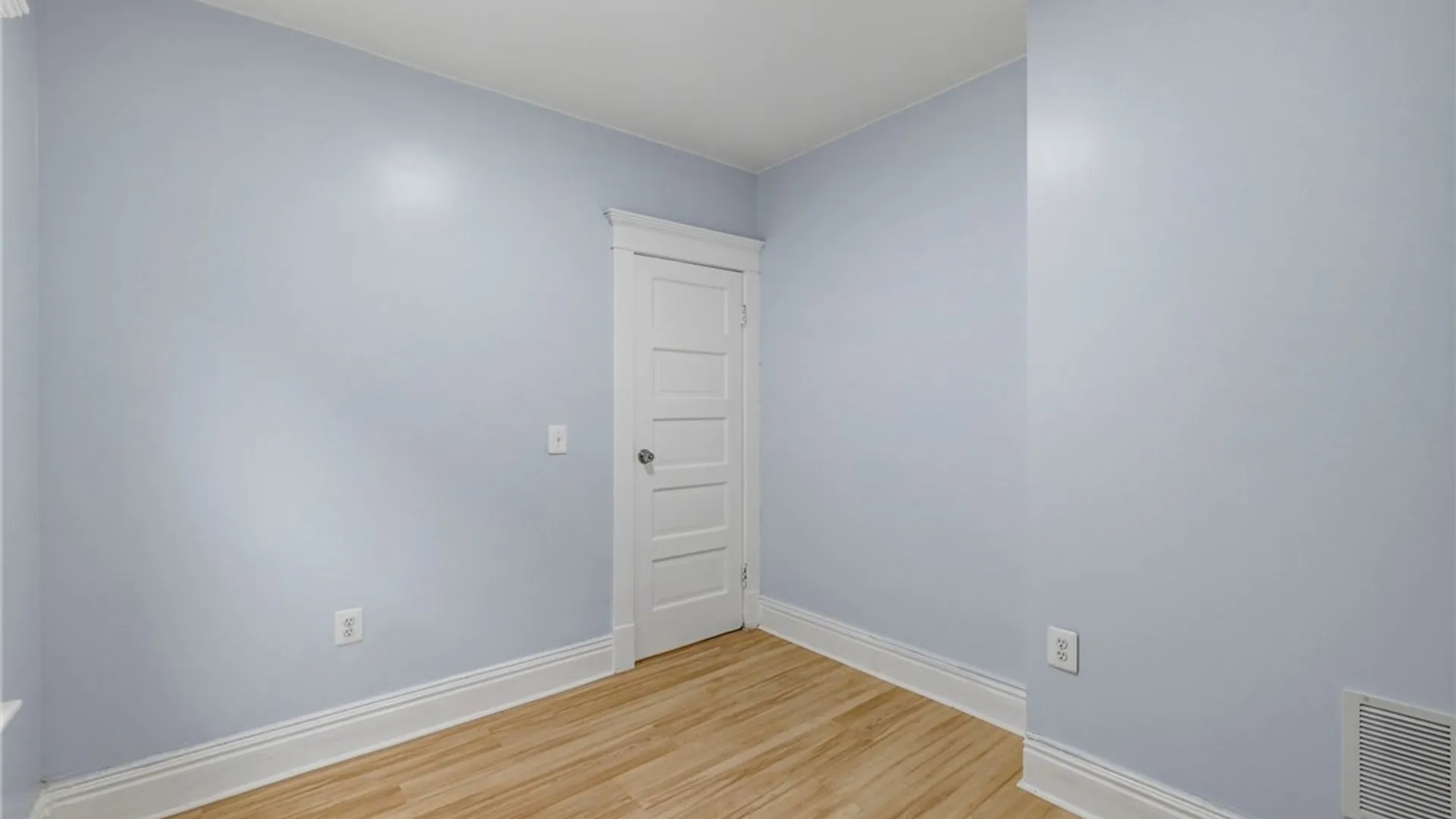 Property at 258 Laurel Street, Buffalo, NY 14208 31