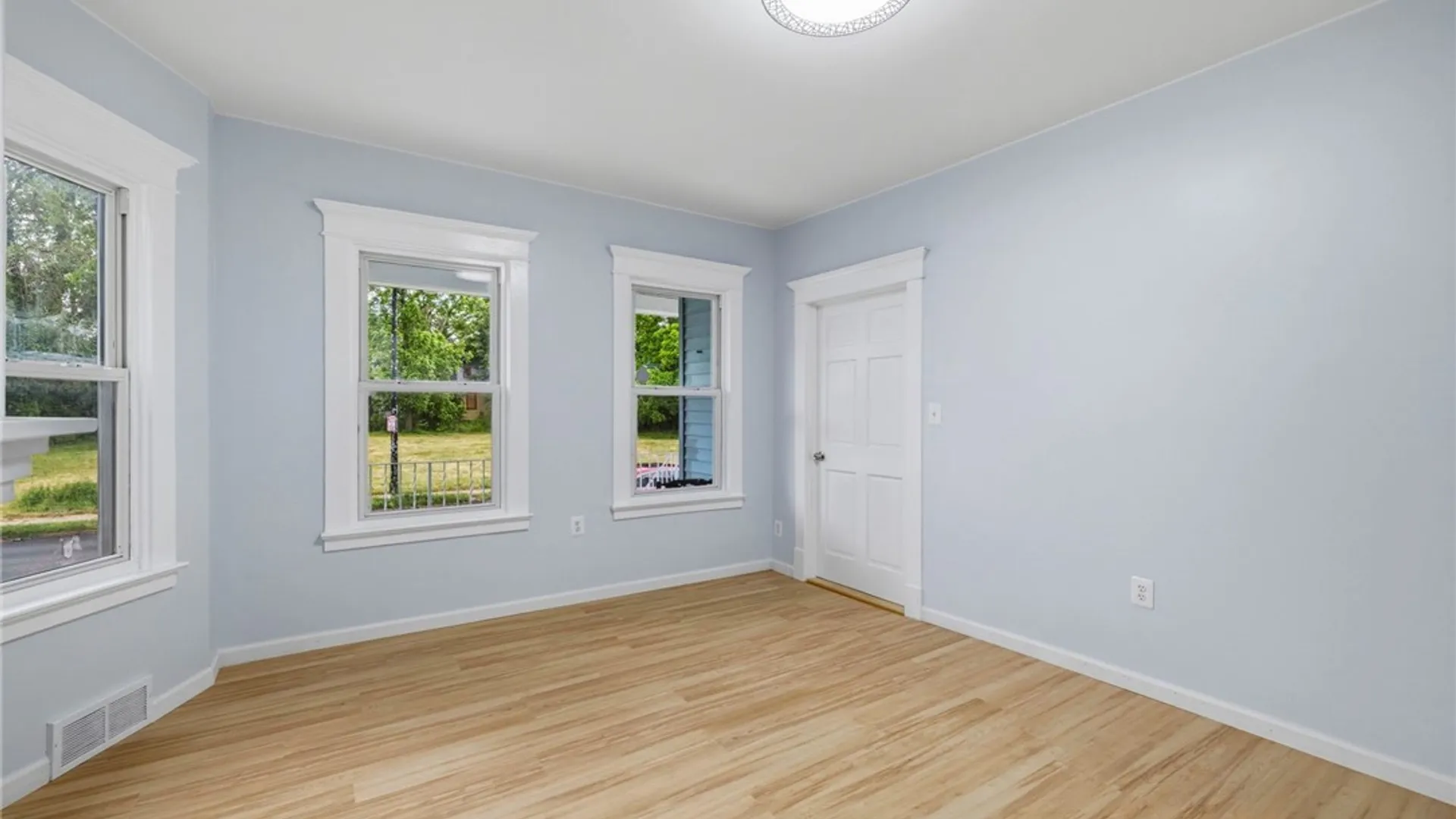 Property at 258 Laurel Street, Buffalo, NY 14208 7