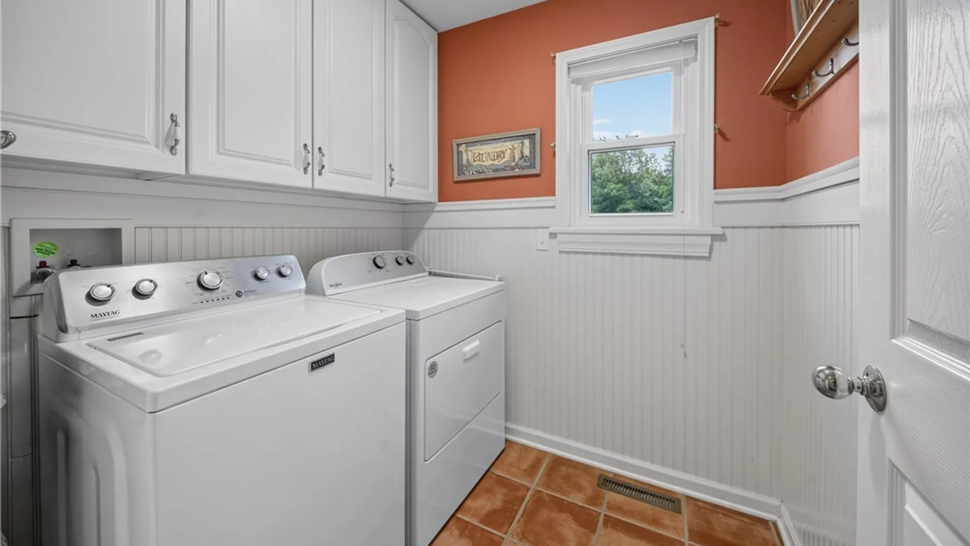 Property at 1014 Wheatfield, Camillus, NY 13031 16