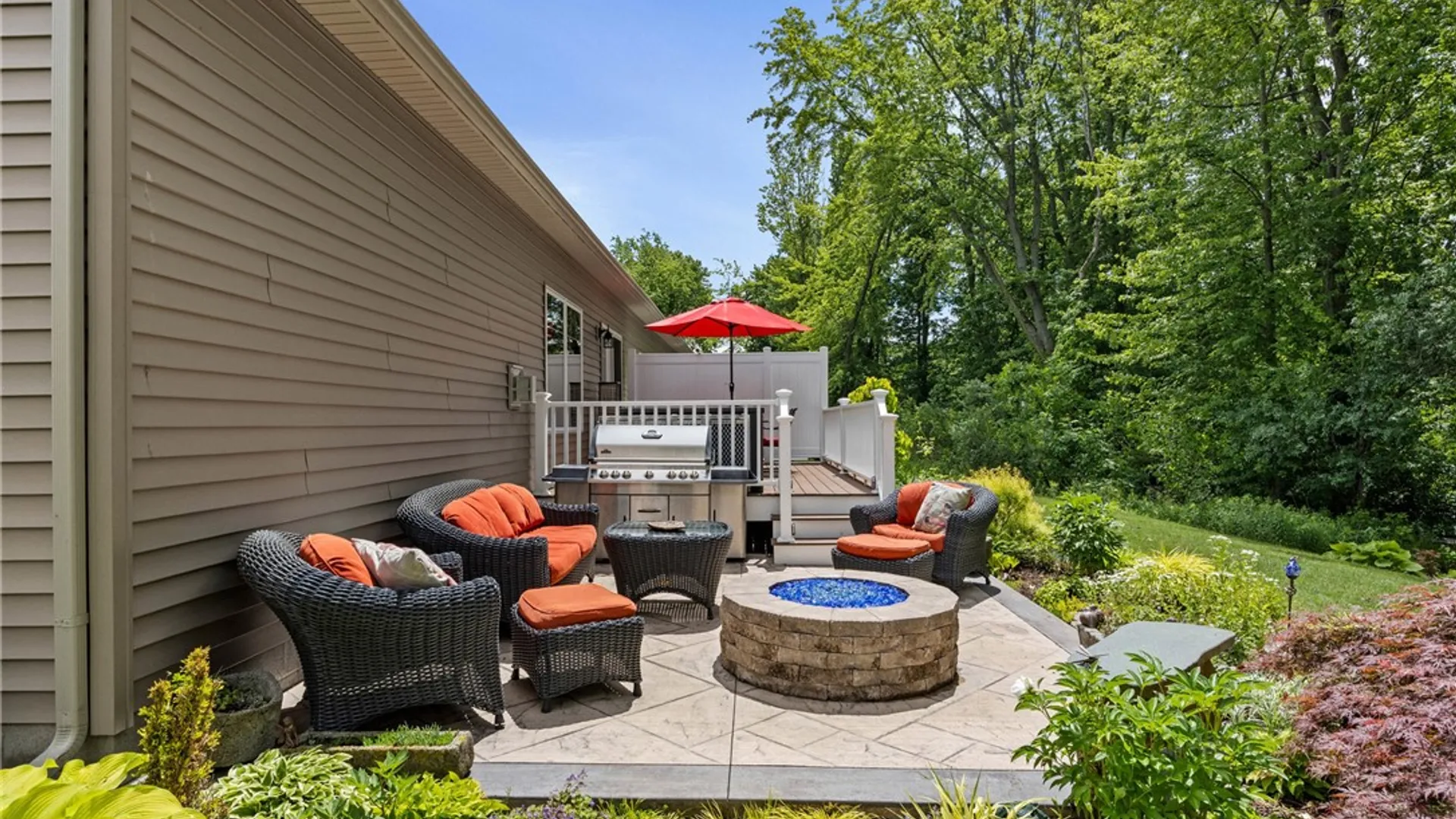 Property at 136 Golden Oaks Way, Gates, NY 14624 38
