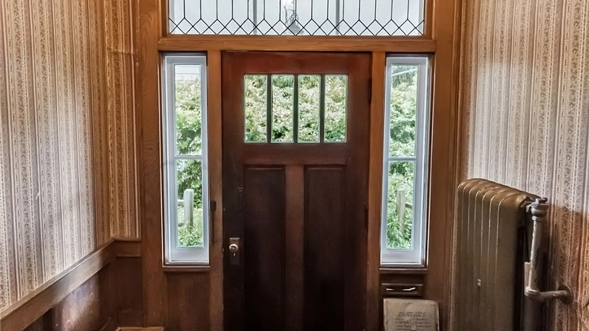 Property at 87 Newton Road, Hamburg, NY 14075 9