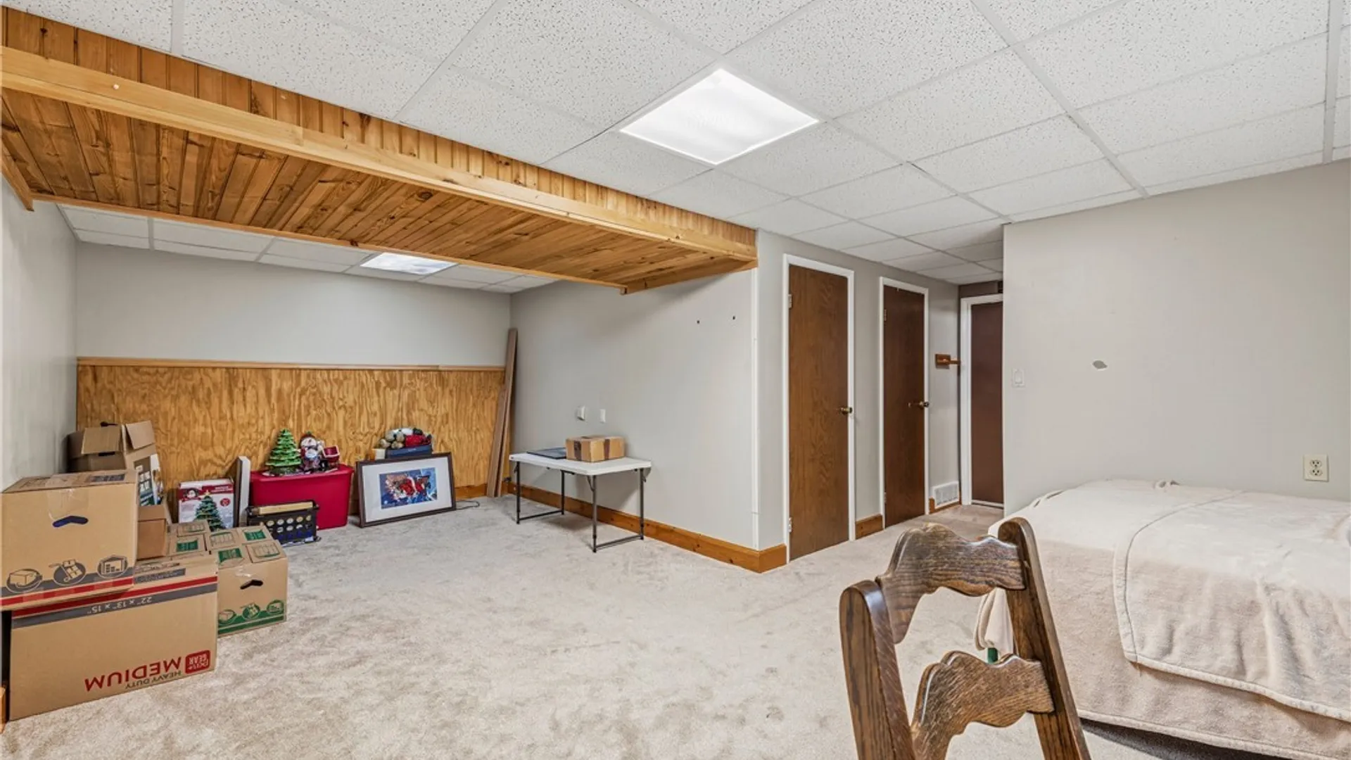 Property at 100 W Bihrwood Drive, West Seneca, NY 14224 23