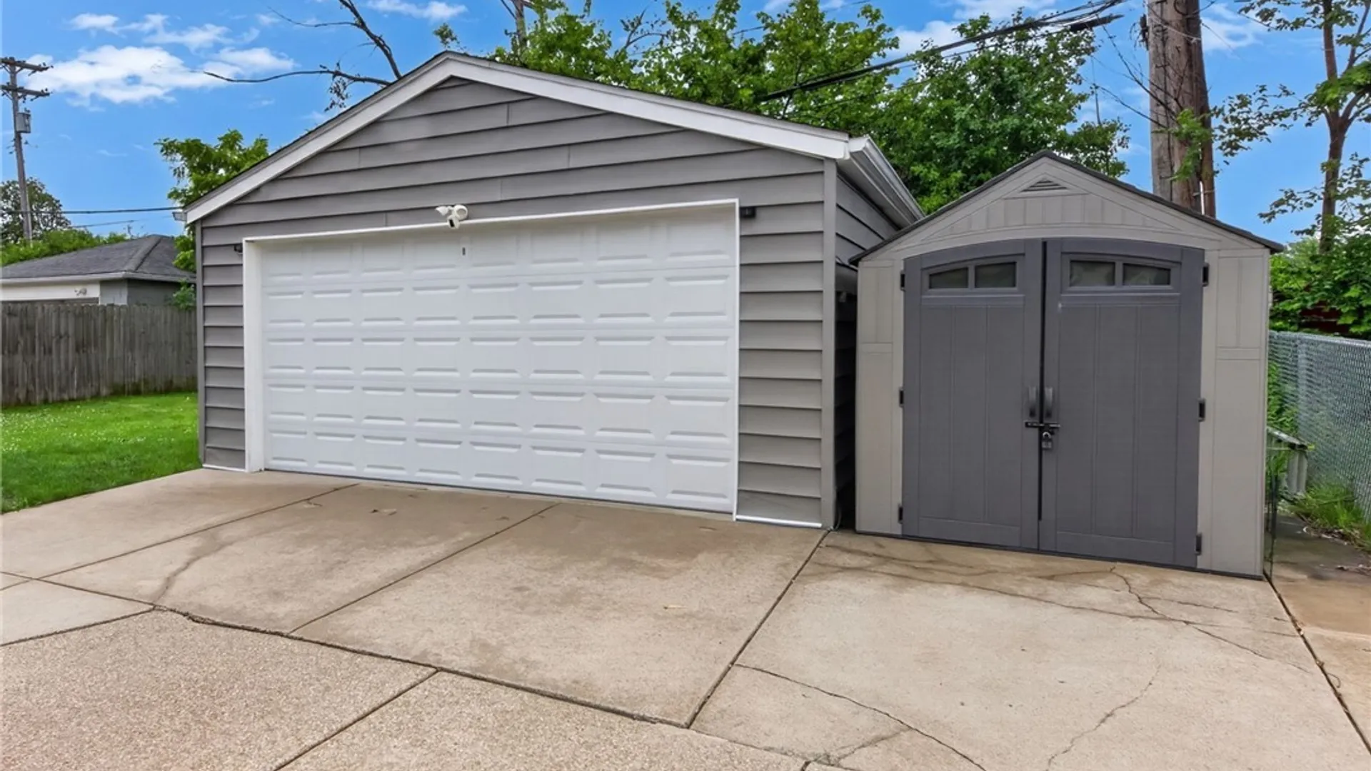 Property at 304 Vicksburg Avenue, Tonawanda, NY 14150 6