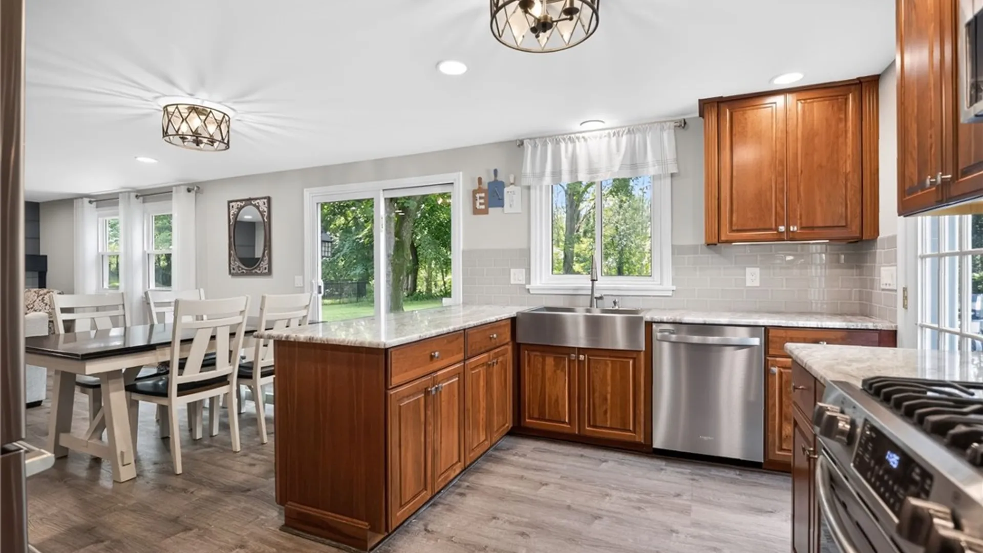 Property at 53 Old Forge Lane, Pittsford, NY 14534 10