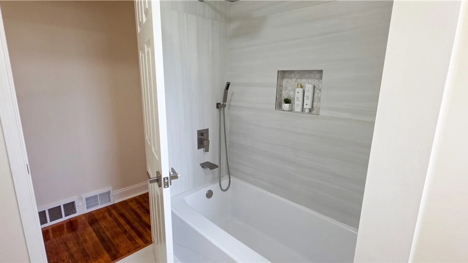 Property at 29 Audabon Terrace, Chili, NY 14624 23