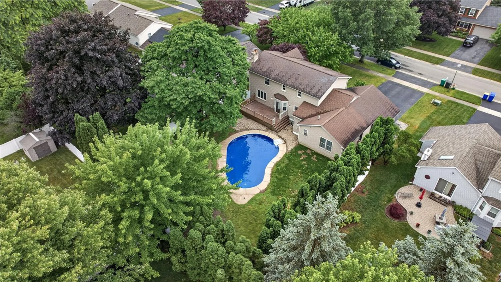 Property at 114 Kirkstone, Greece, NY 14626 3