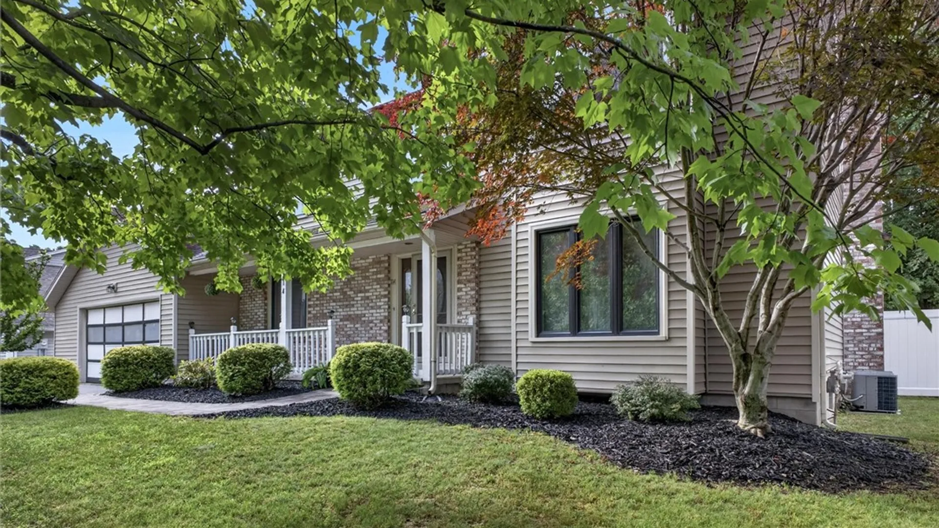 Property at 114 Kirkstone, Greece, NY 14626 4