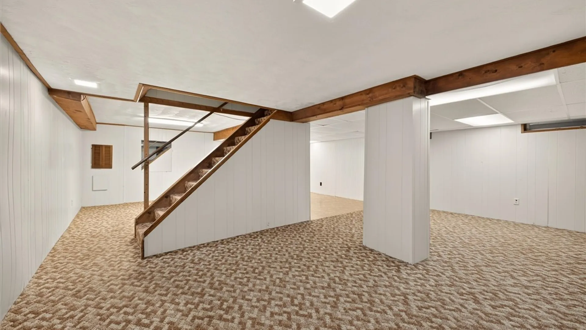 Property at 114 Kirkstone, Greece, NY 14626 43