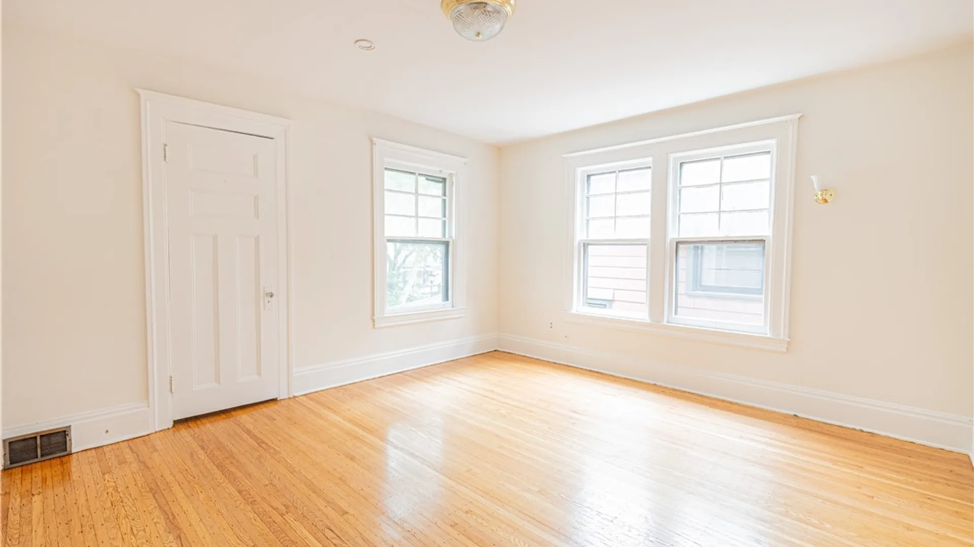 Property at 42 Thayer Street, Rochester, NY 14607 16