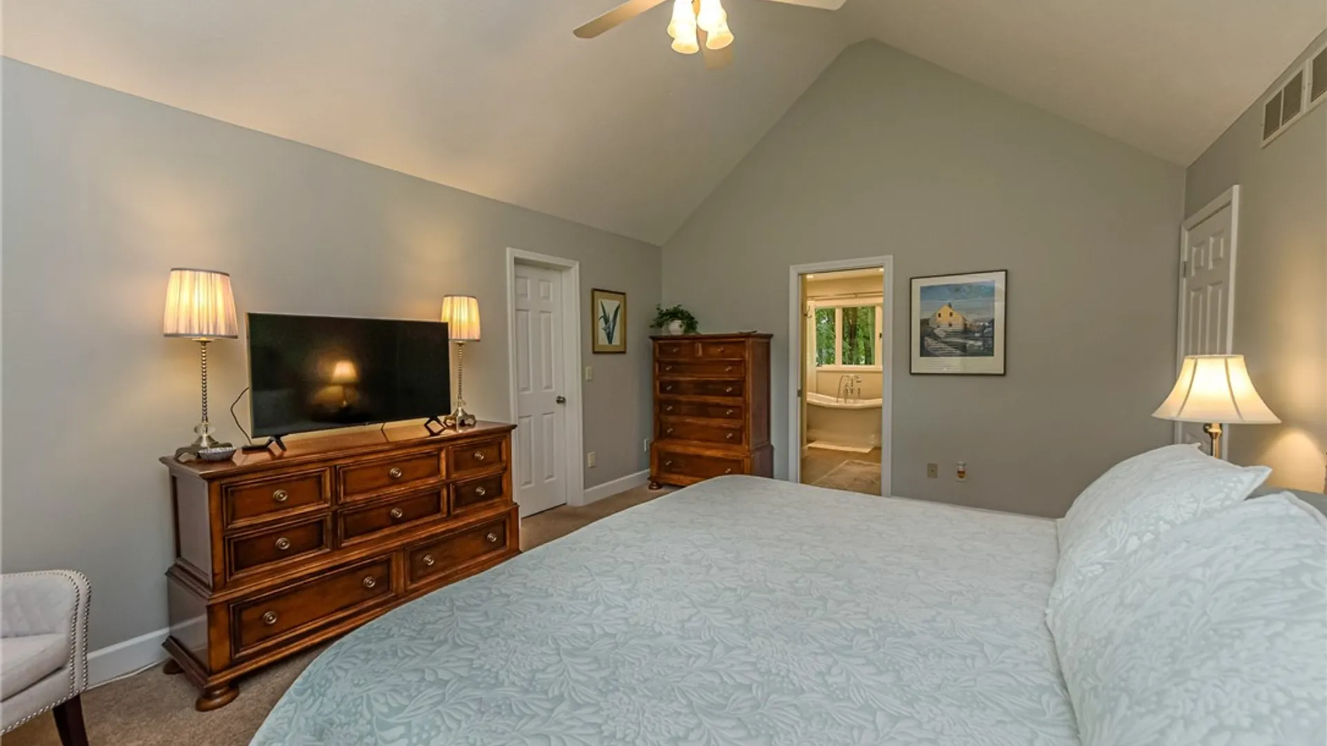 Property at 14 Mount View Crescent, Penfield, NY 14580 27