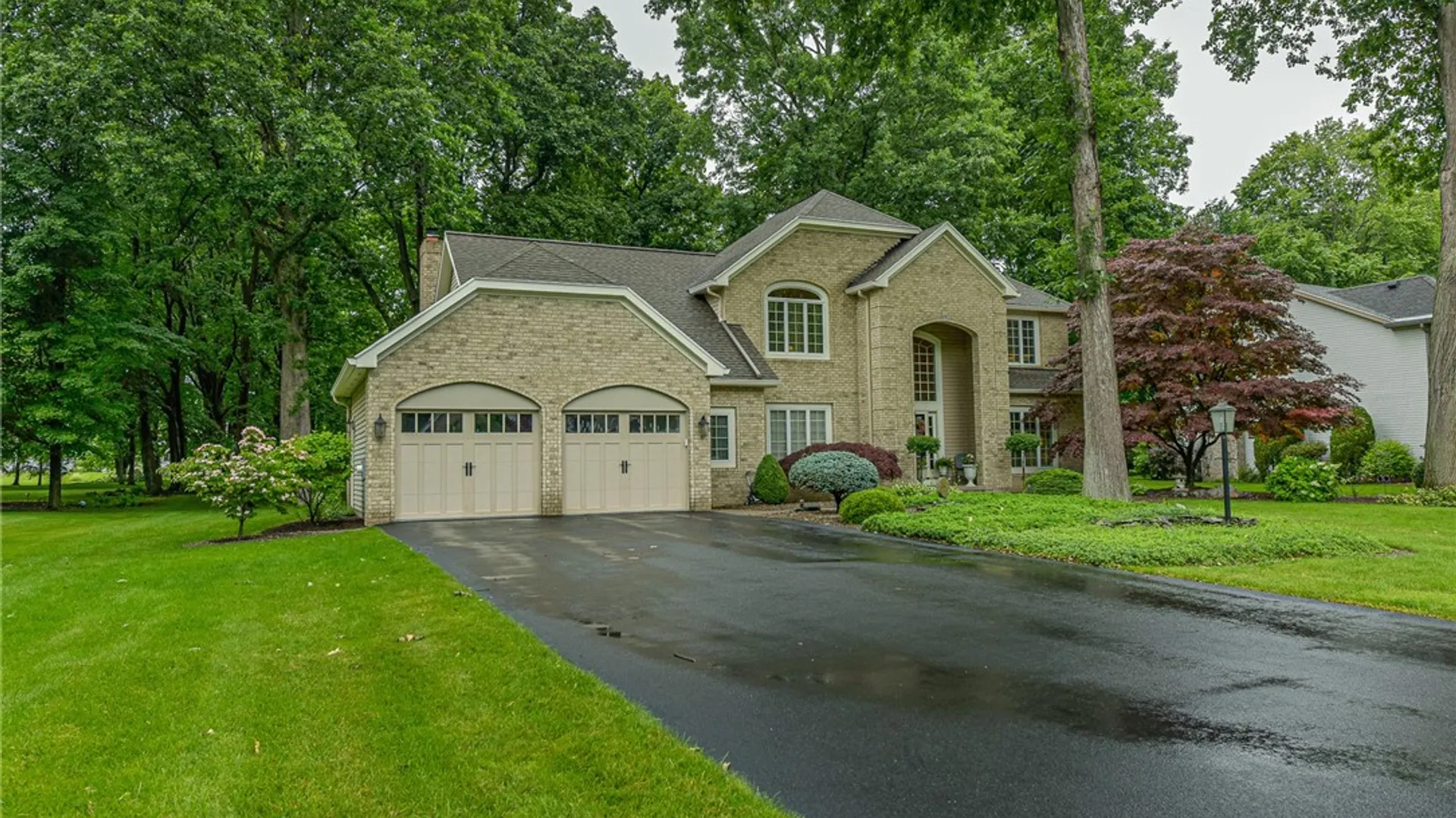 Property at 14 Mount View Crescent, Penfield, NY 14580 4
