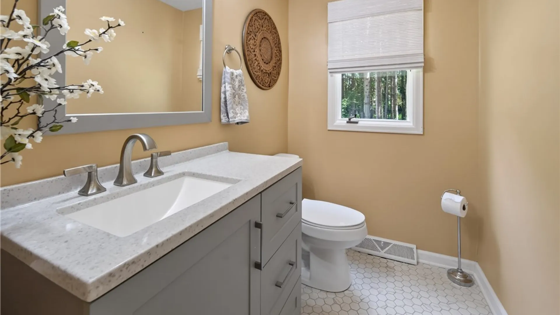Property at 4866 Briarwood Lane, Manlius, NY 13104 17