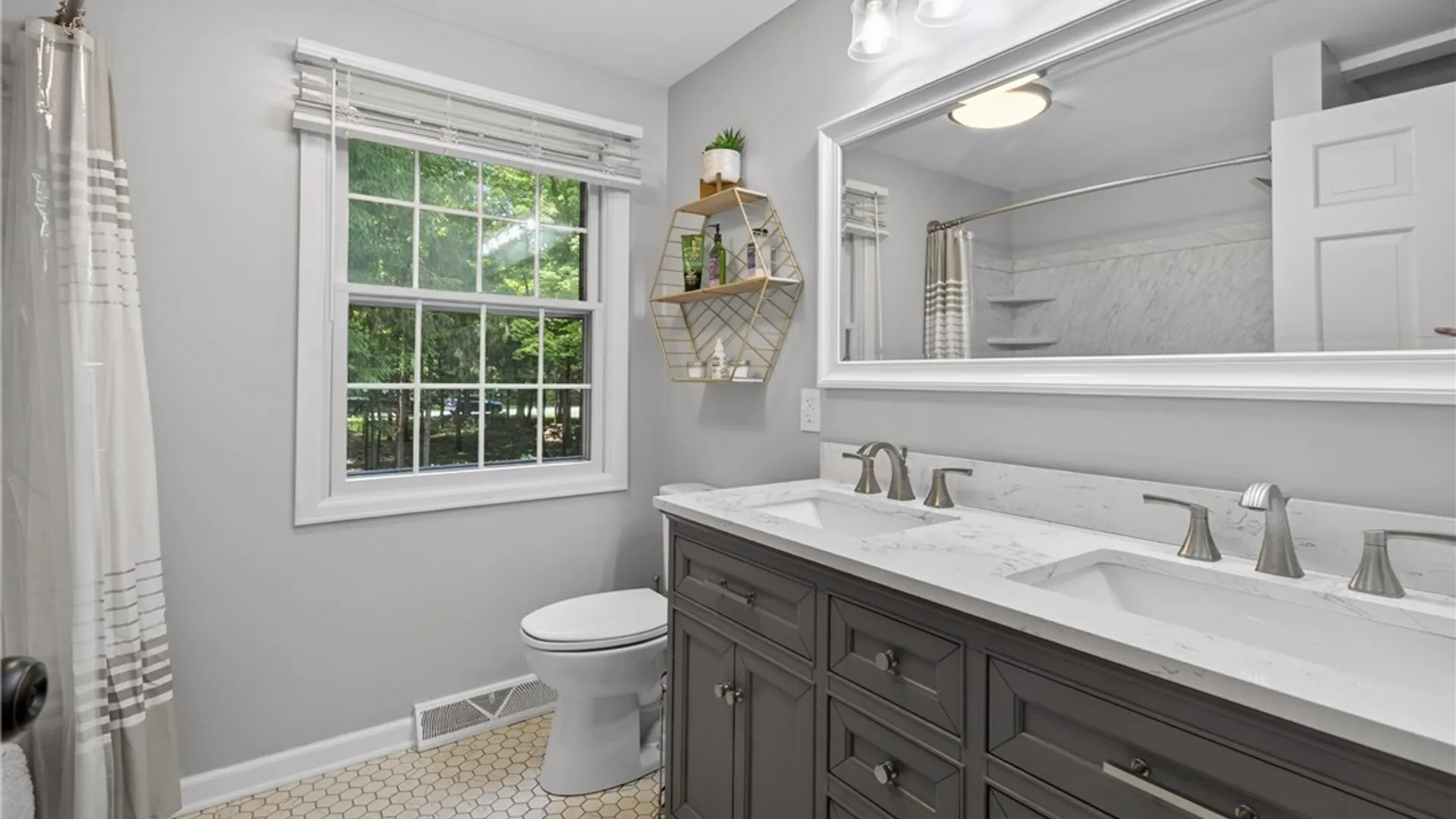 Property at 4866 Briarwood Lane, Manlius, NY 13104 29