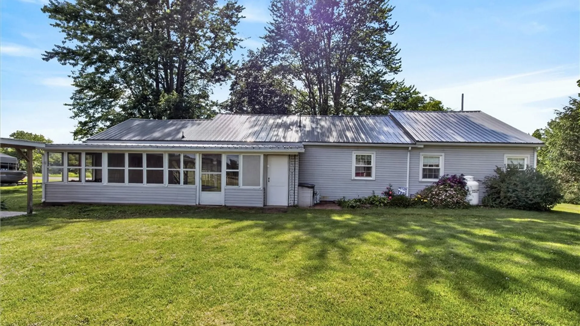 Property at 2872 Route 21, Palmyra, NY 14522 5