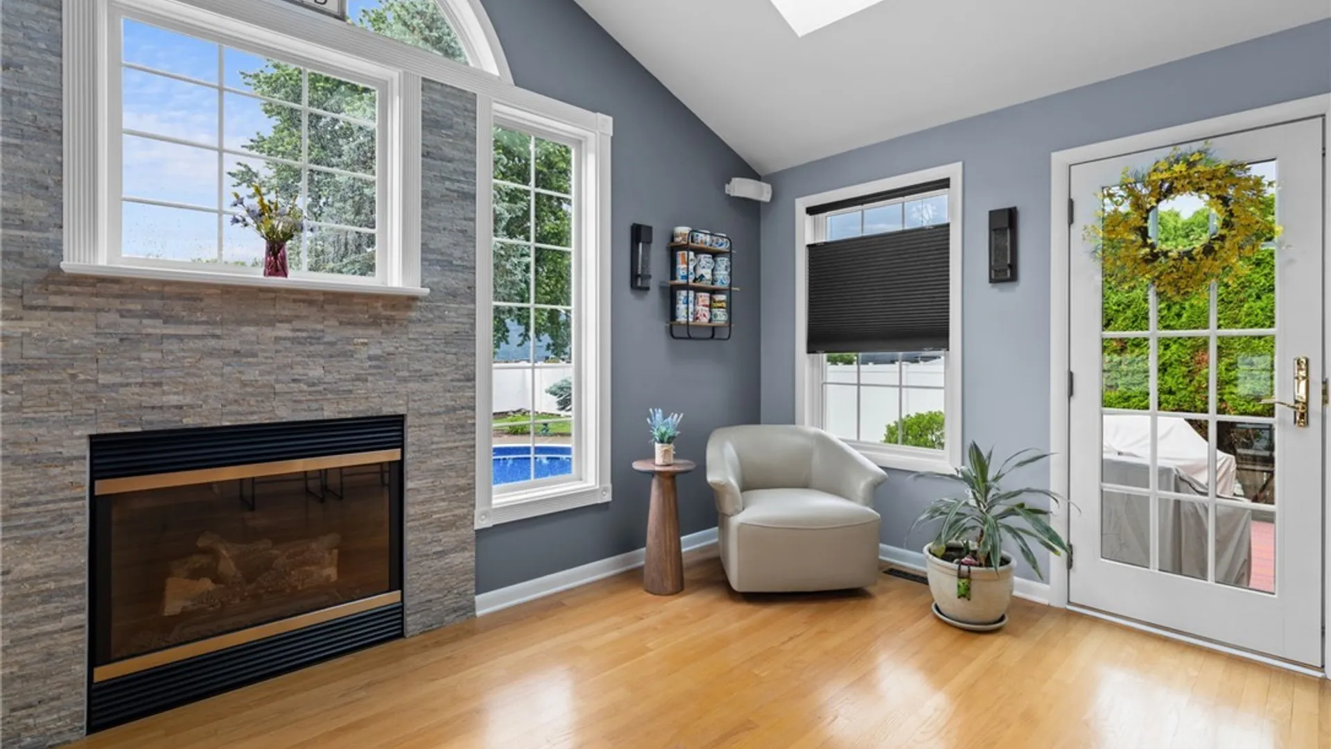Property at 8138 Portobello, Clay, NY 13090 14