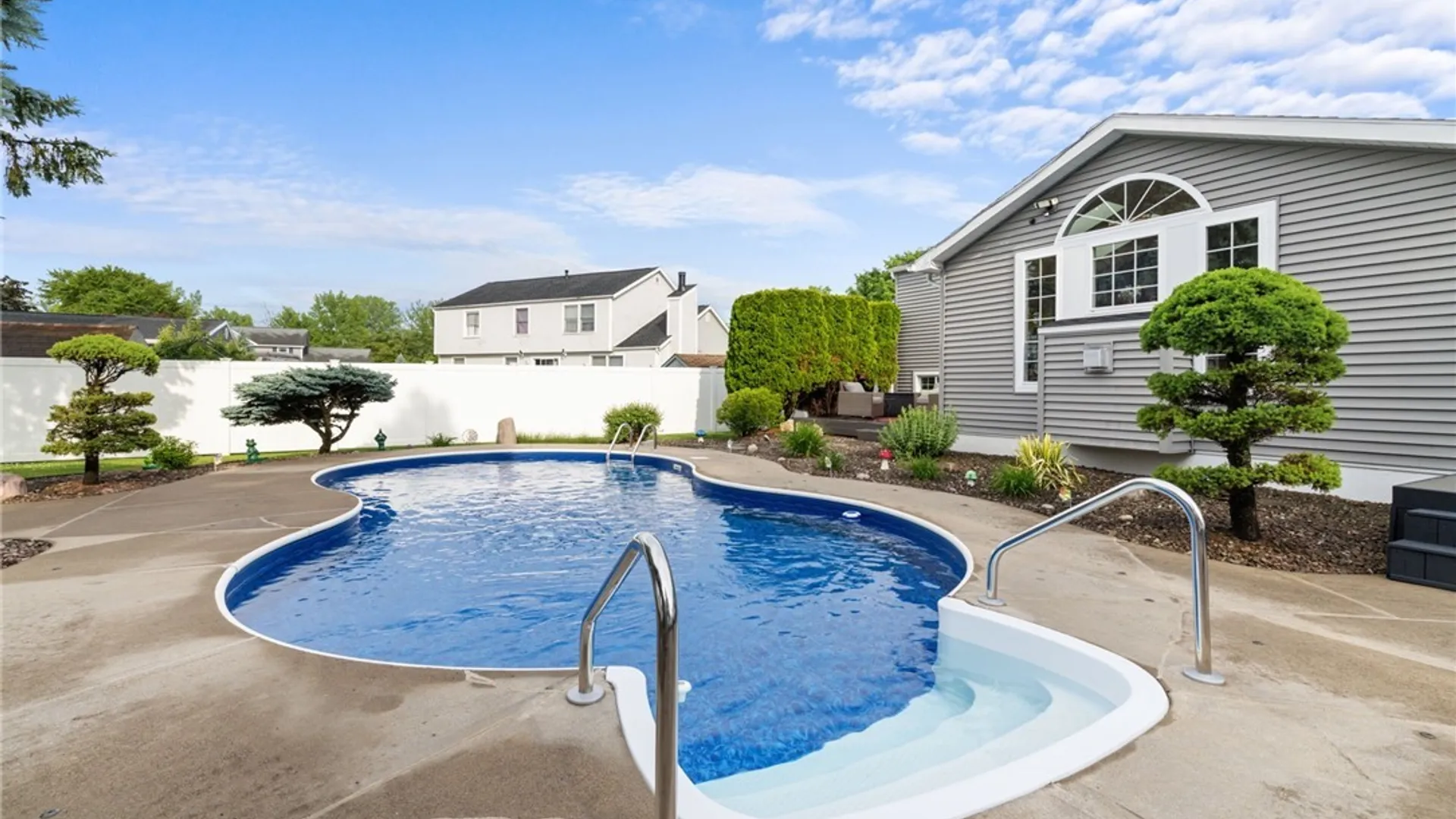 Property at 8138 Portobello, Clay, NY 13090 38