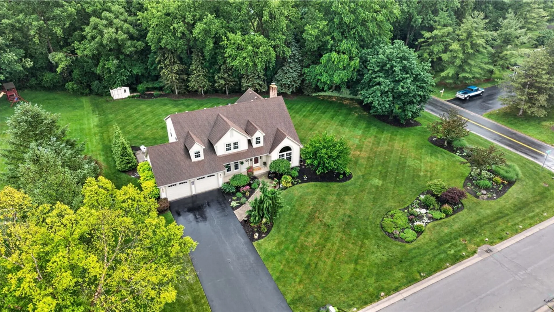 Property at 74 Falling Brook Road, Perinton, NY 14450 3